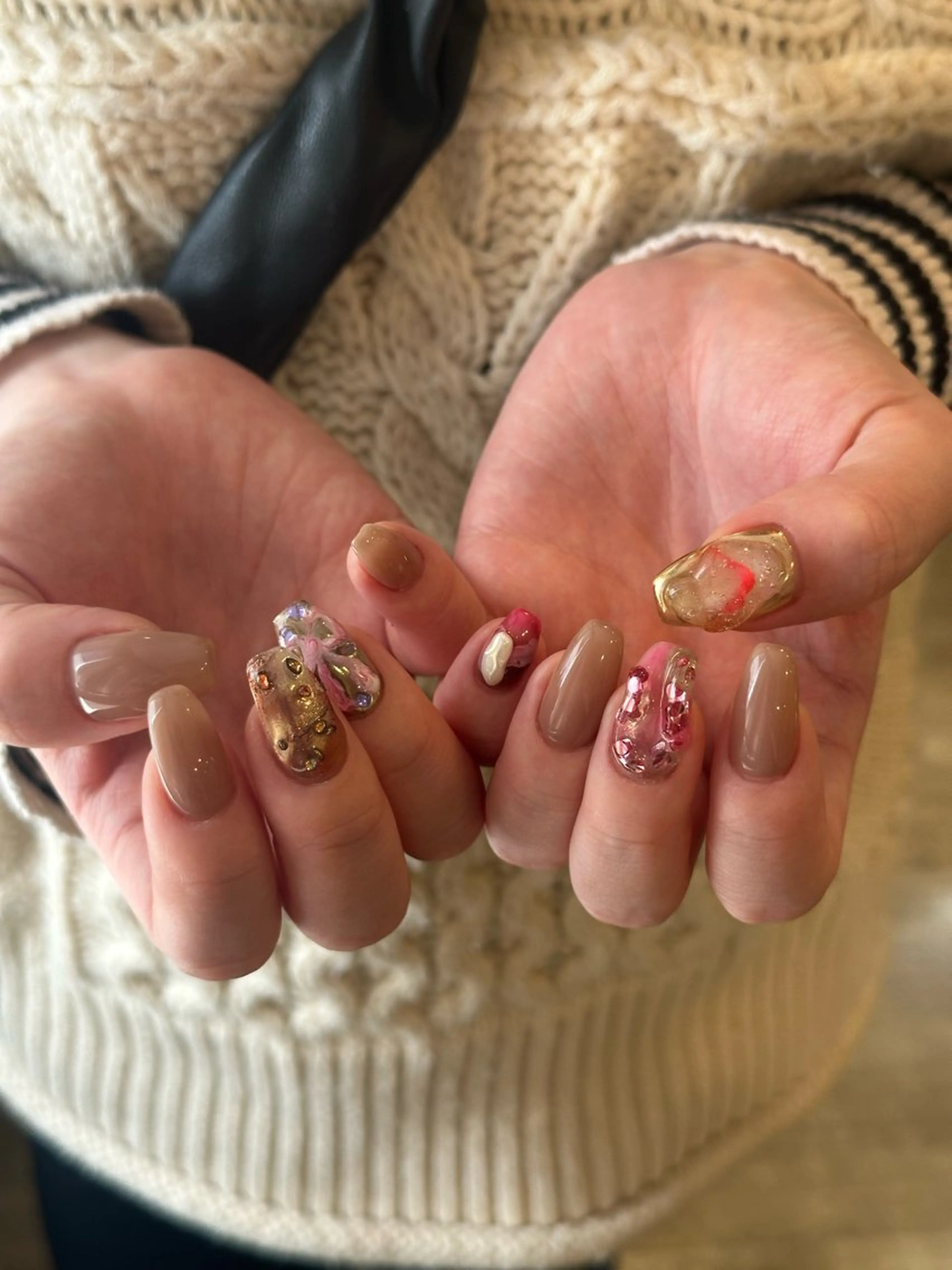 ネイル ニュアンスネイル ハンドネイル Natsuko 🪼のネイルデザイン