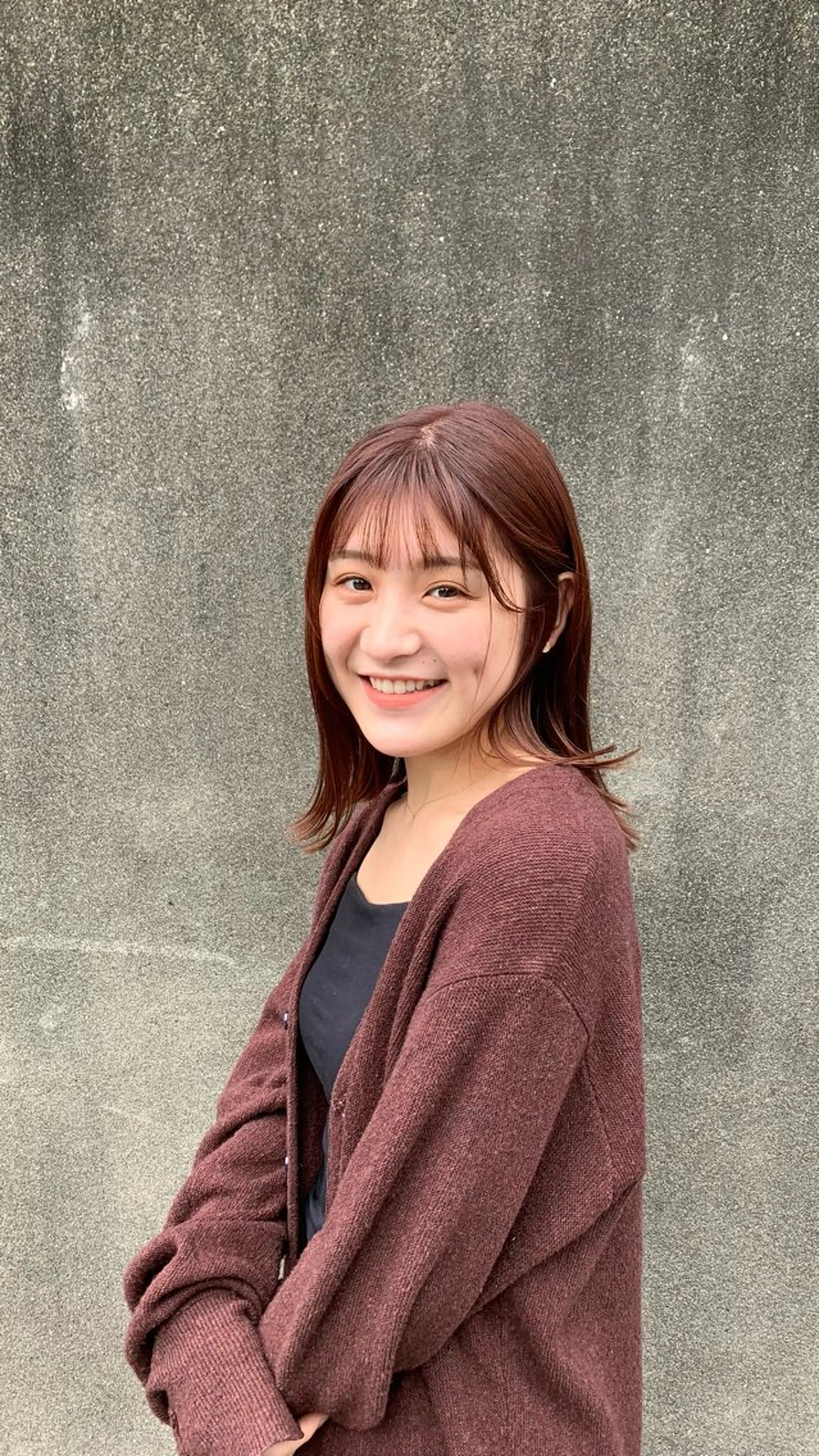 ミディアム カラー ~洗練ナチュラル~ 🪵 岡田 知佳のヘアスタイル