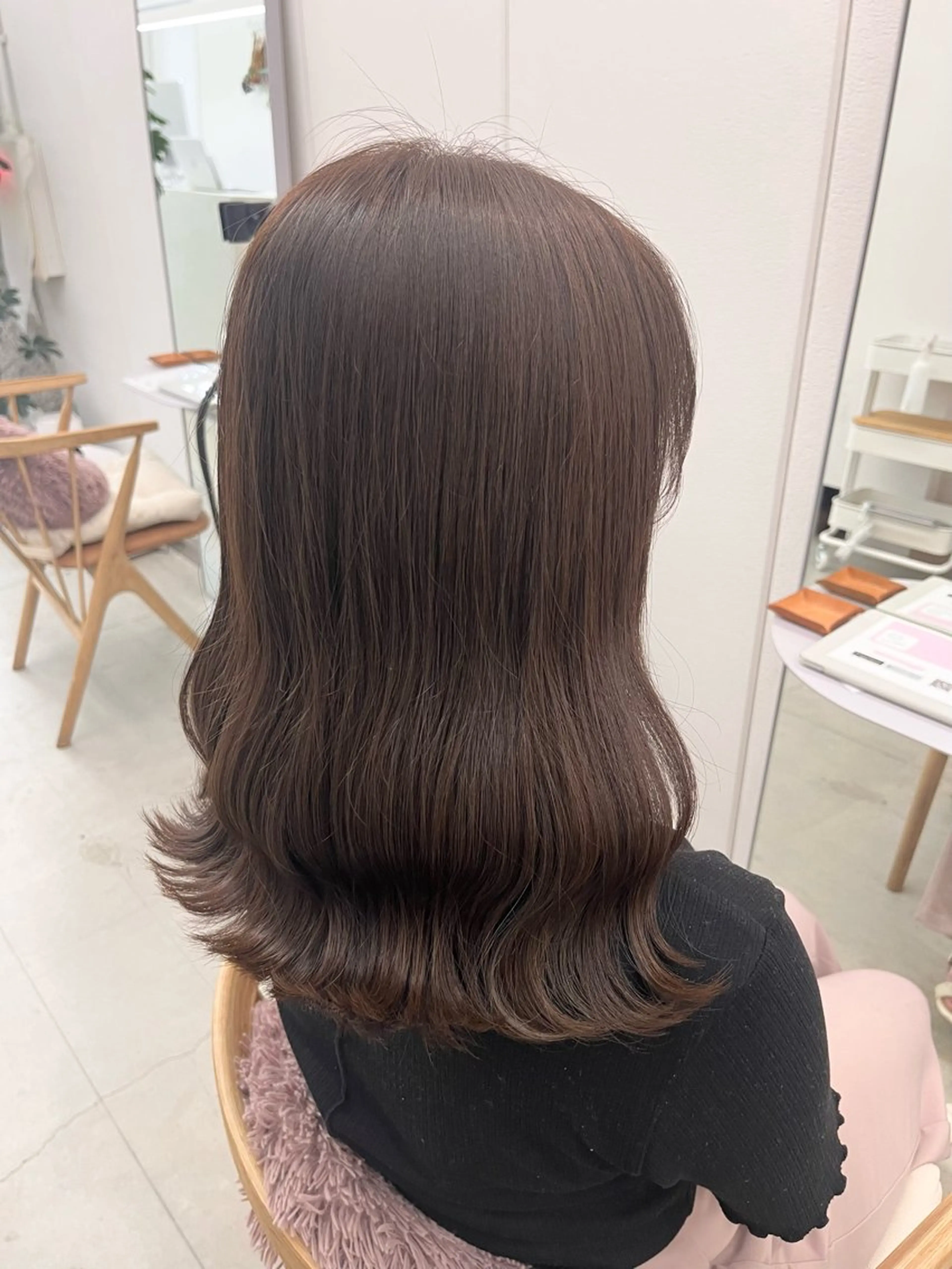 セミロング カラー ブラウンカラー 暖色カラー／ ヘアセット🌛櫻井舞のヘアスタイル