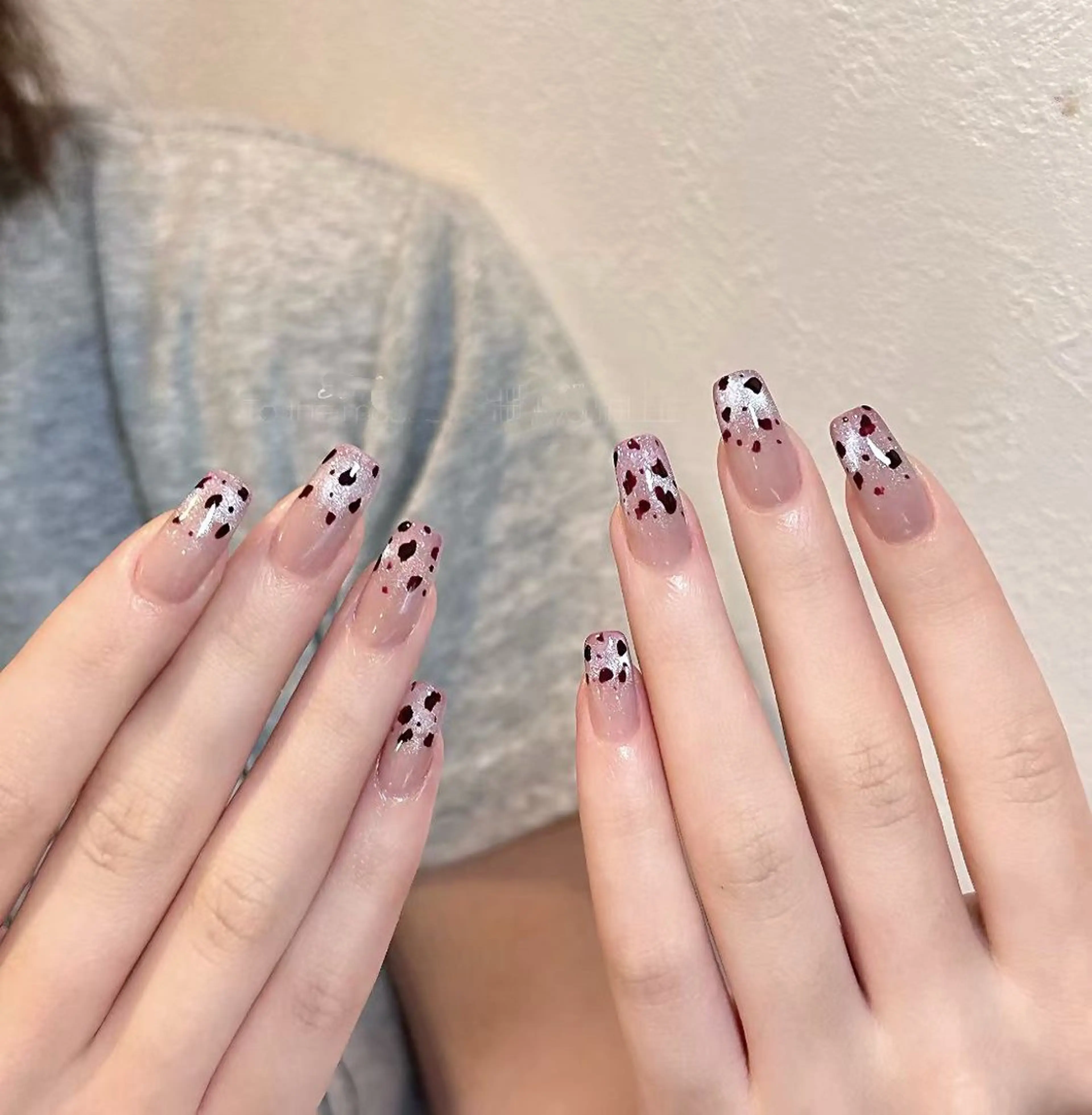 ネイル ハンドネイル MoonNail ユリ🌸のネイルデザイン