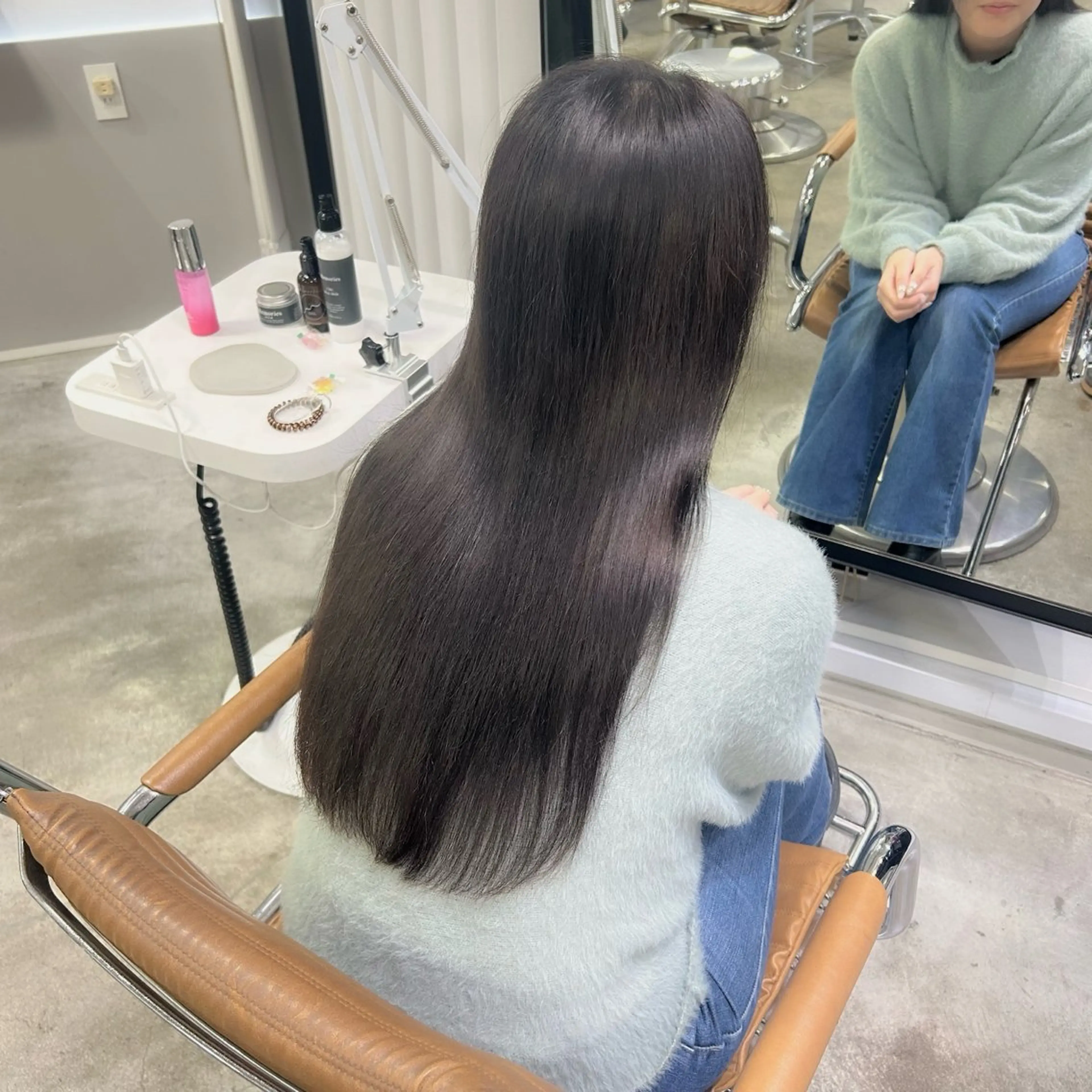 ロング カラー ベージュカラー ブリーチ グレージュ ラベンダーカラー ラベンダーグレージュ 🧣艶カラー・ヘア セット Chie🧸のヘアスタイル