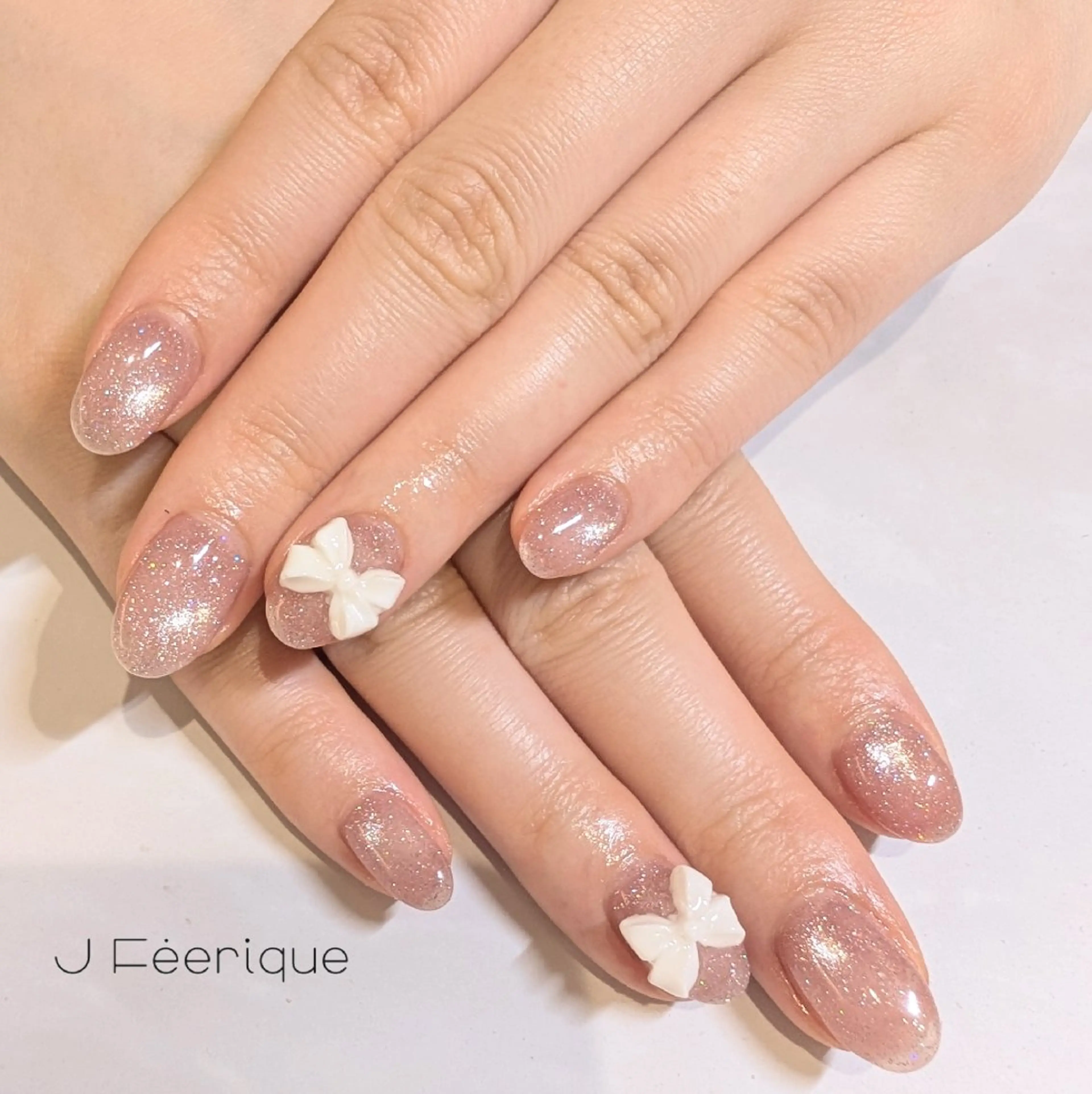 ネイル ハンドネイル ハンドケア Eri　歴8年　/ 南森町ネイル💅のネイルデザイン