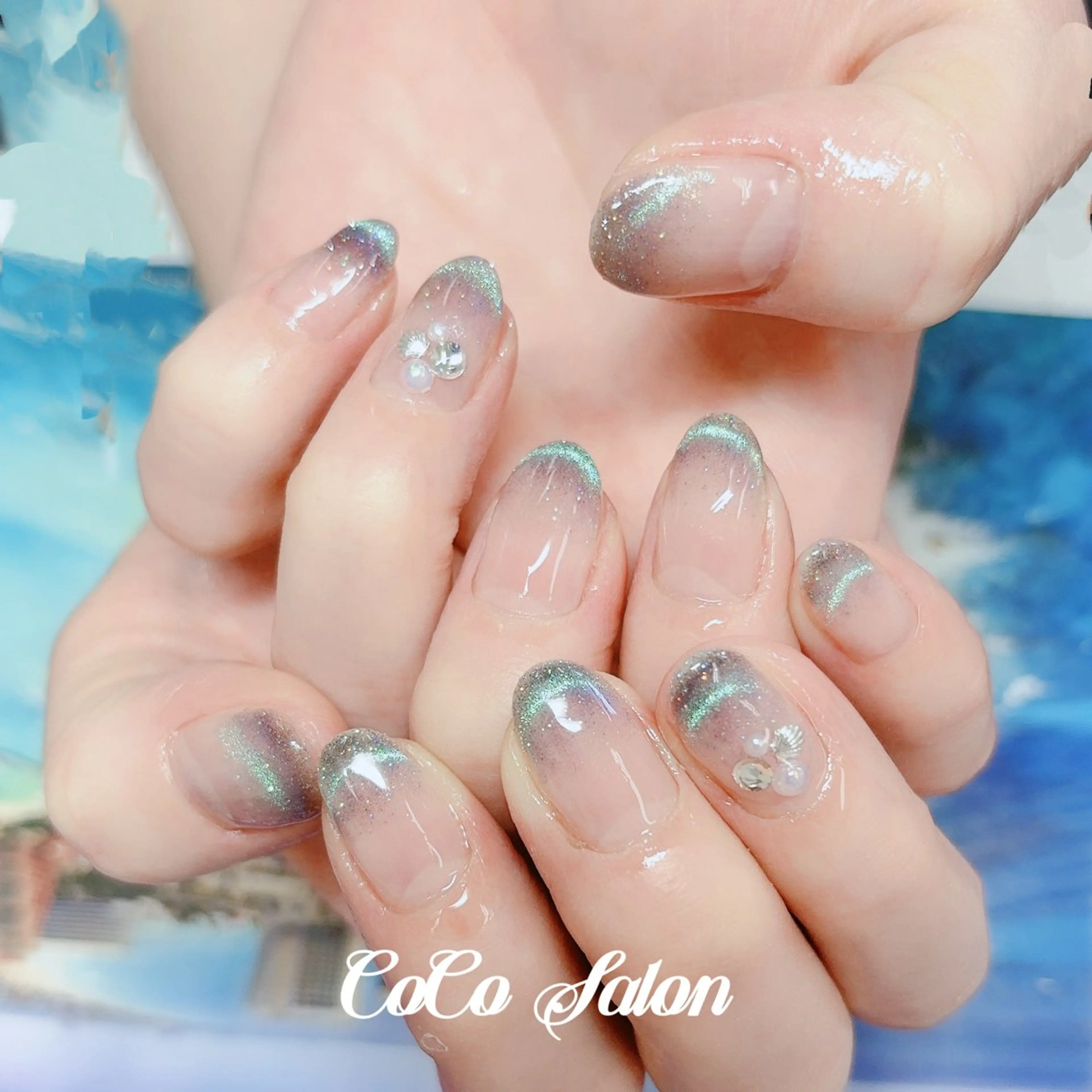 ネイル アートネイル ブルー フレンチネイル ジェルネイル グラデーション ハンドネイル CoCoSalon ネイル/まつ毛予約のネイルデザイン