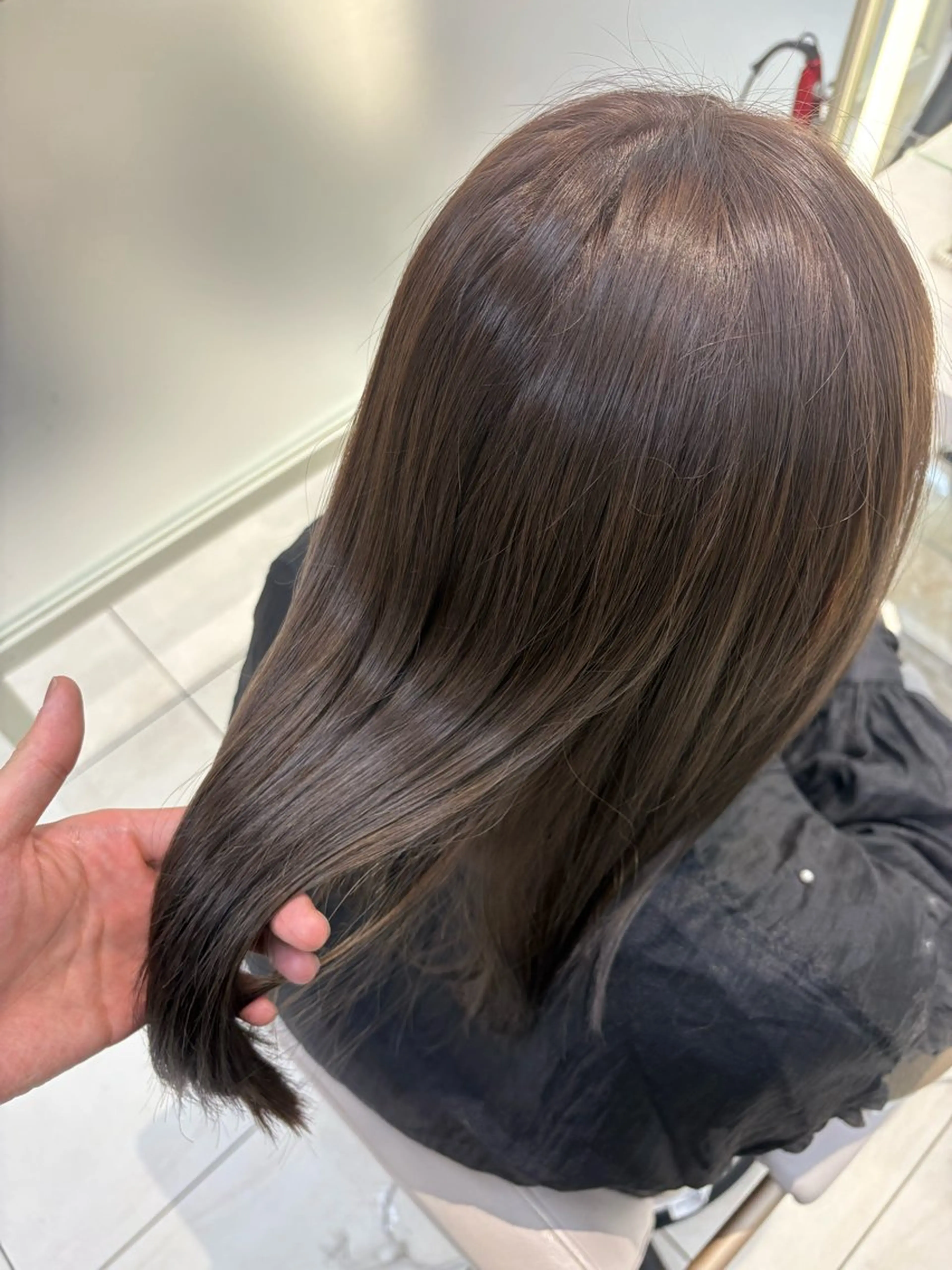 ミディアム カラー ヘアカラー 透明感カラー🌈 sena✨のヘアスタイル