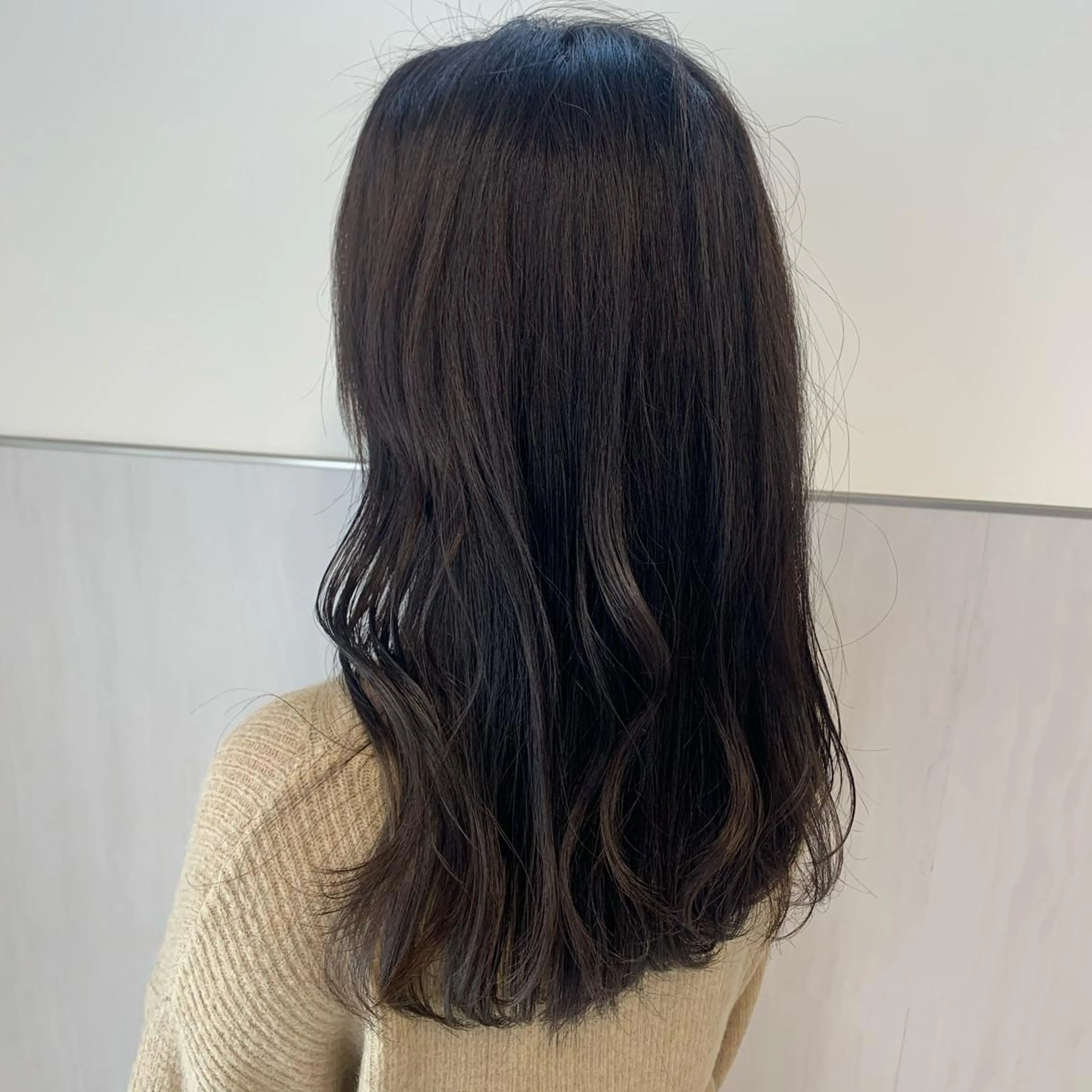 ロング カラー 透明感カラー 梅本 有希のヘアスタイル