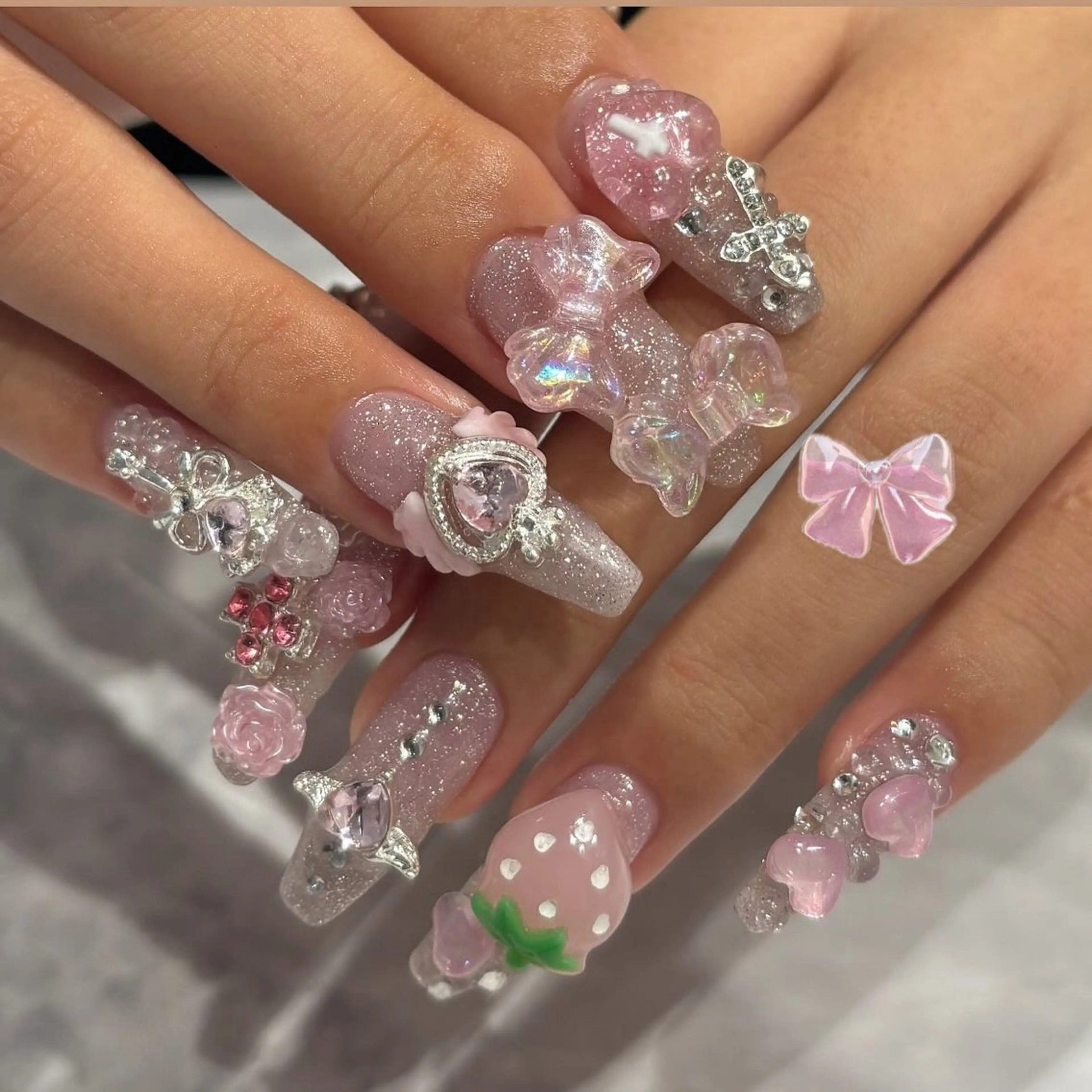 ネイル ハンドネイル 🎀可愛い保証・ fein.福岡🎀のマツエク・マツパデザイン