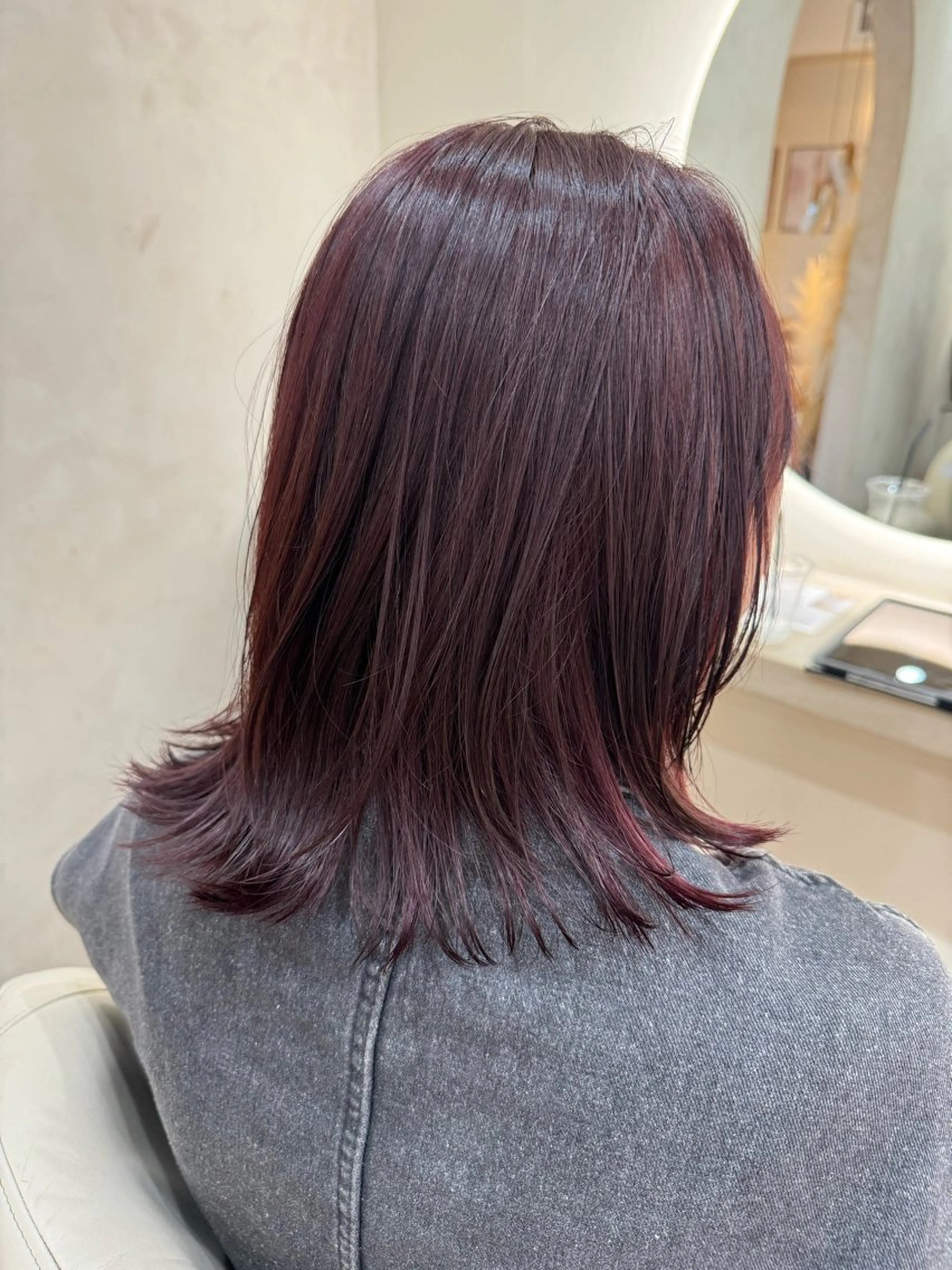 ミディアム カラー ブリーチ ダブルカラー ブリーチなしカラー レッドカラー 矢場町/ダブルカラー /レイヤー/アリサのヘアスタイル