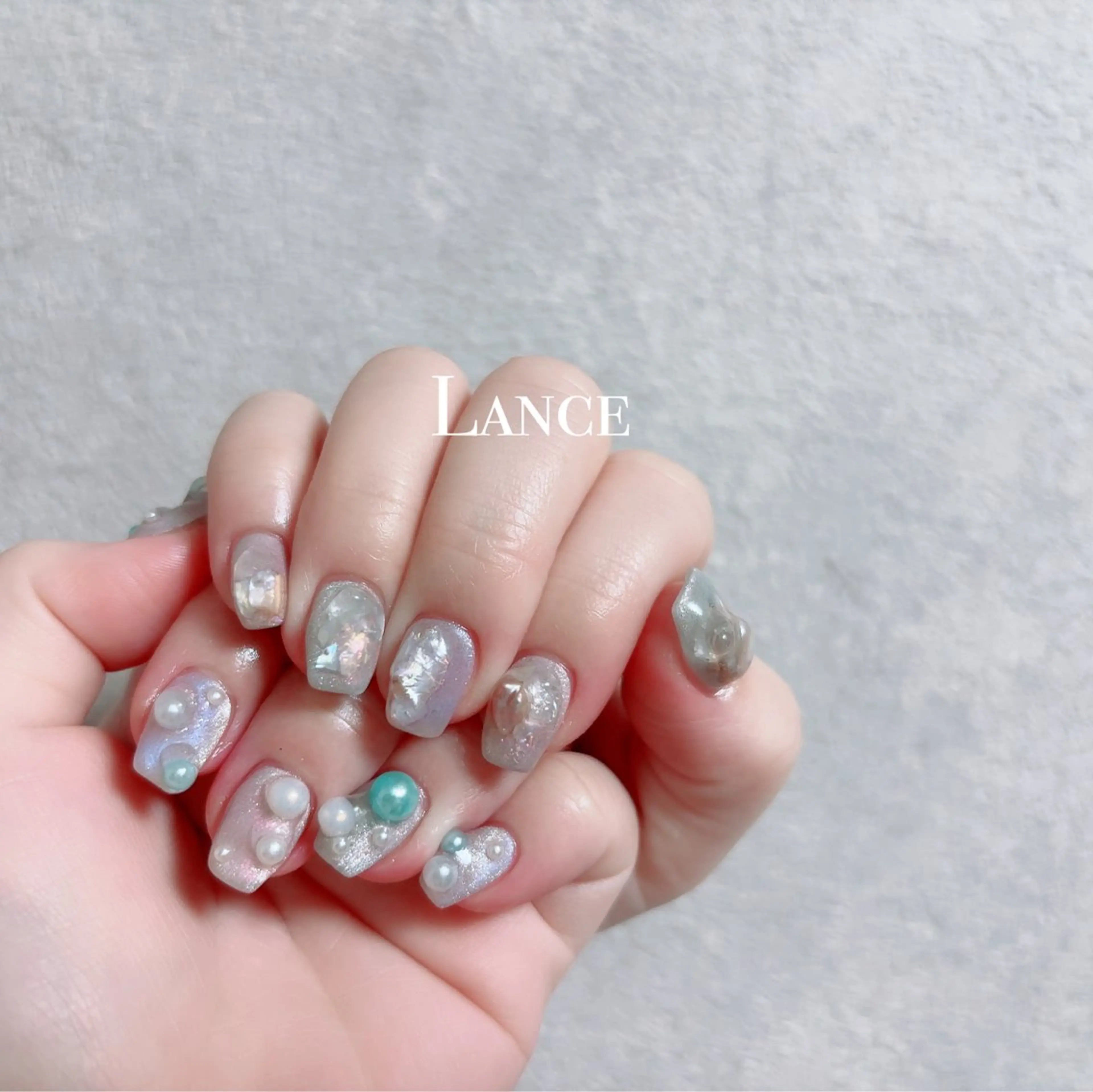 ネイル オーロラネイル フットネイル フレンチネイル キラキラネイル 韓国ネイル Lance nailのネイルデザイン