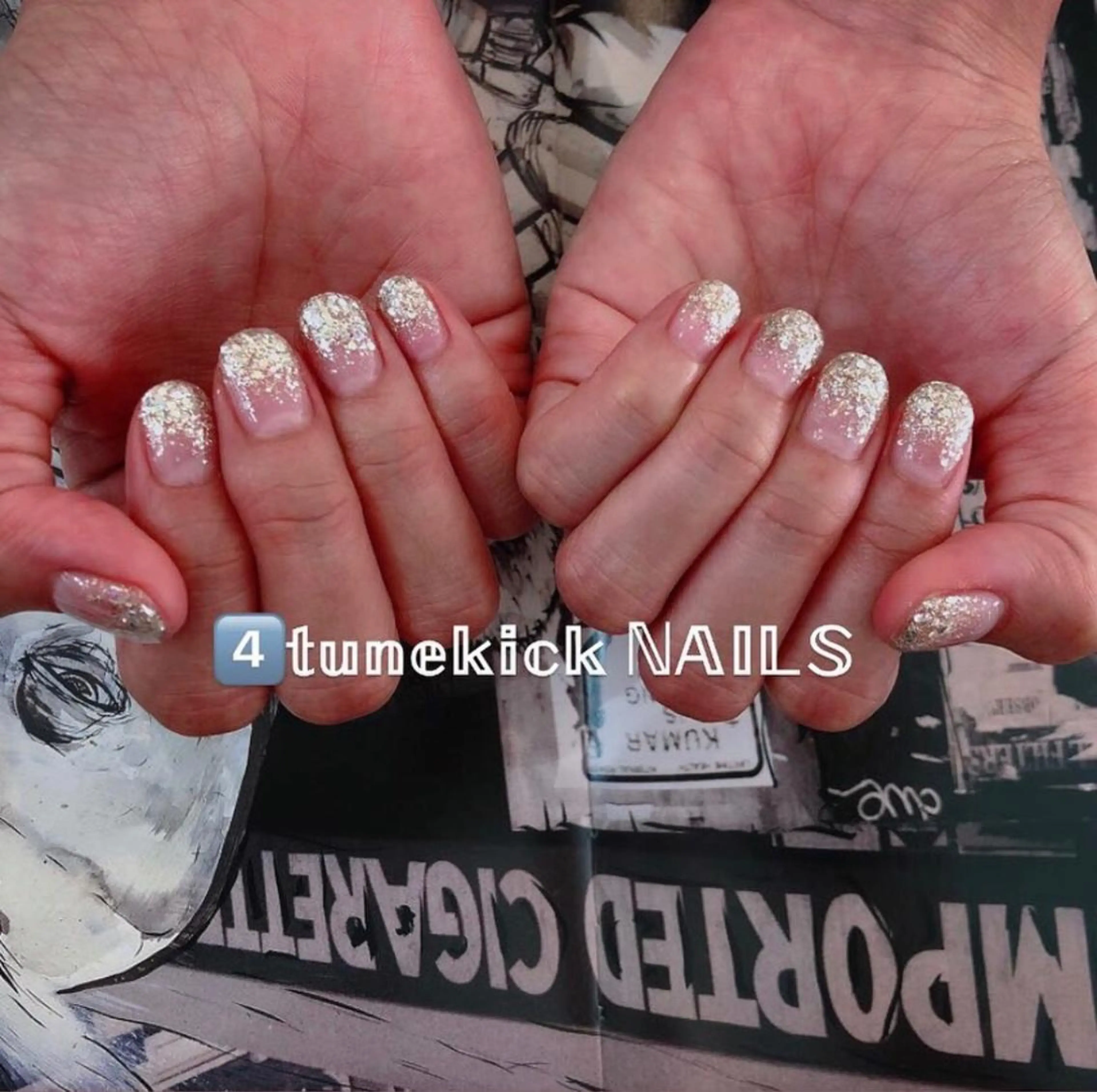 グラデーションネイル(持ち込み画像)の写真