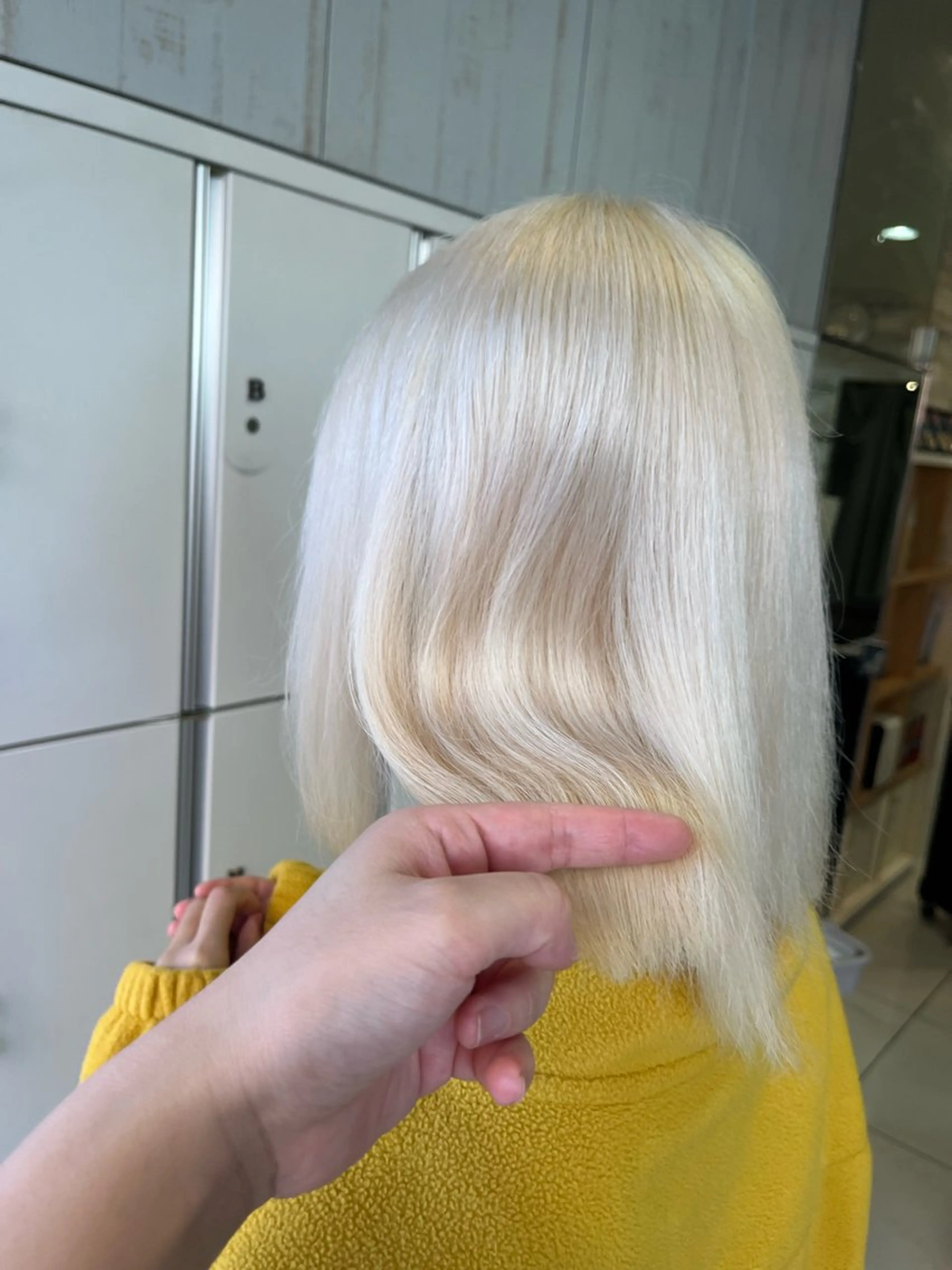 ショート カラー ヘアカラー レイヤーカット/ フェミニン💕/鏡のヘアスタイル