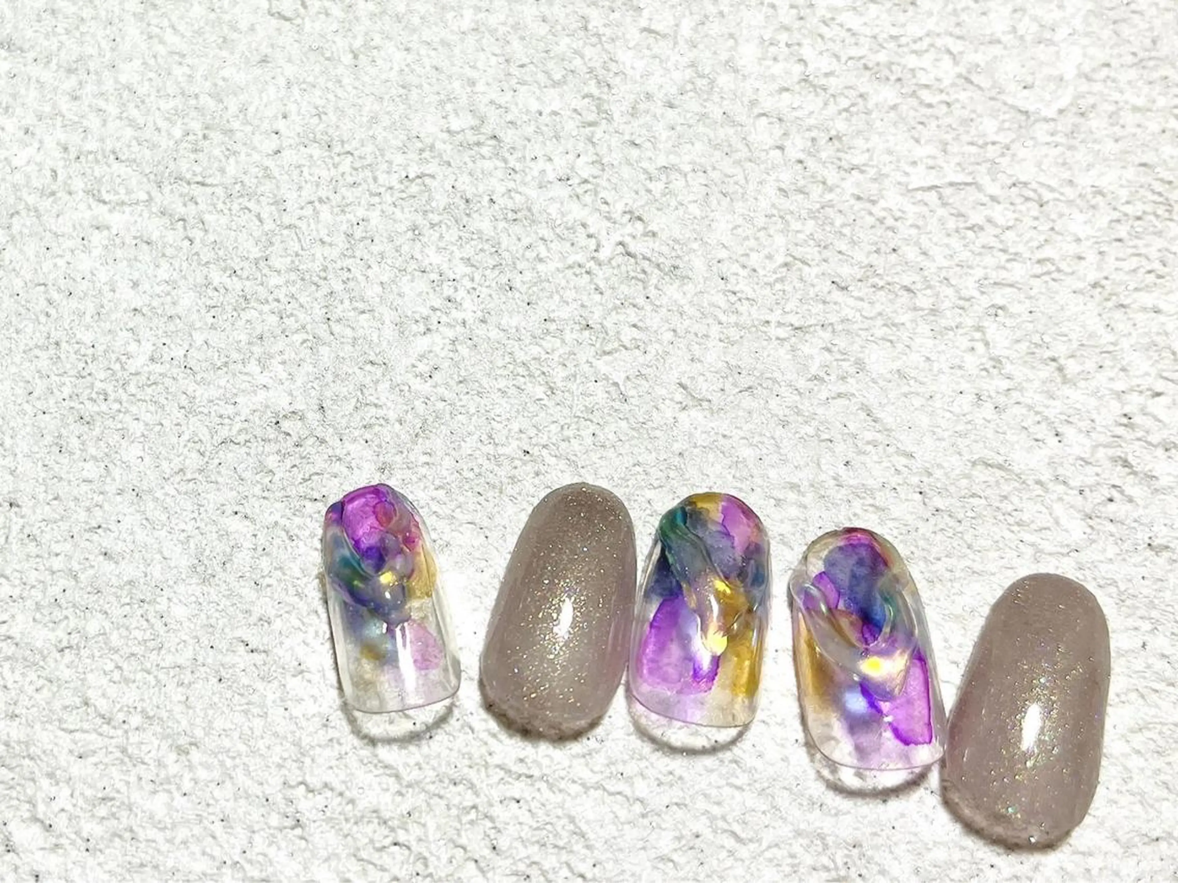 ネイル オーロラネイル フラワーネイル フットネイル フレンチネイル ジェルネイル mogunail &blowのネイルデザイン