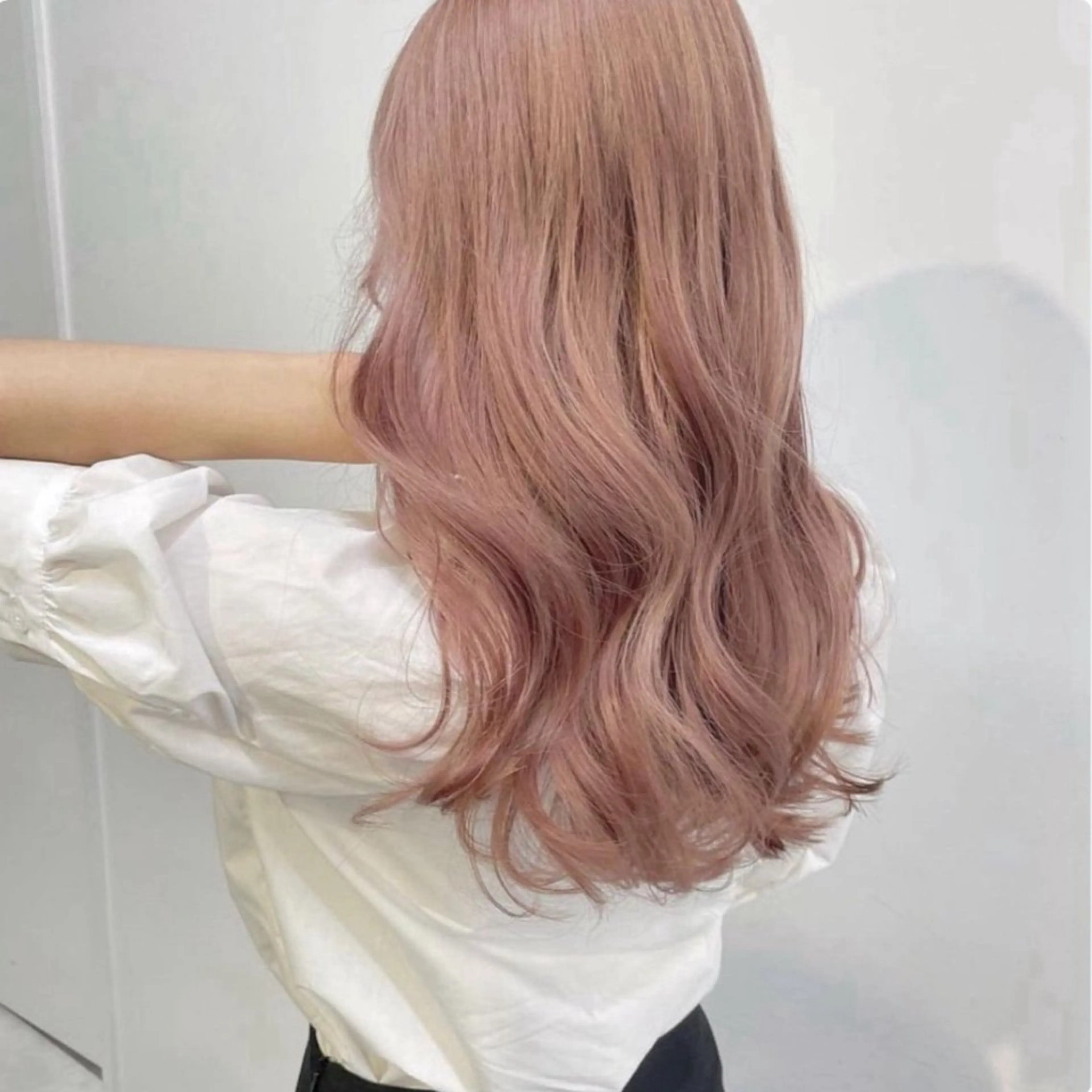 ミディアム ヘアカラー トリートメント 顔周りレイヤー/新宿 /モテ艶カラー/航介のヘアスタイル