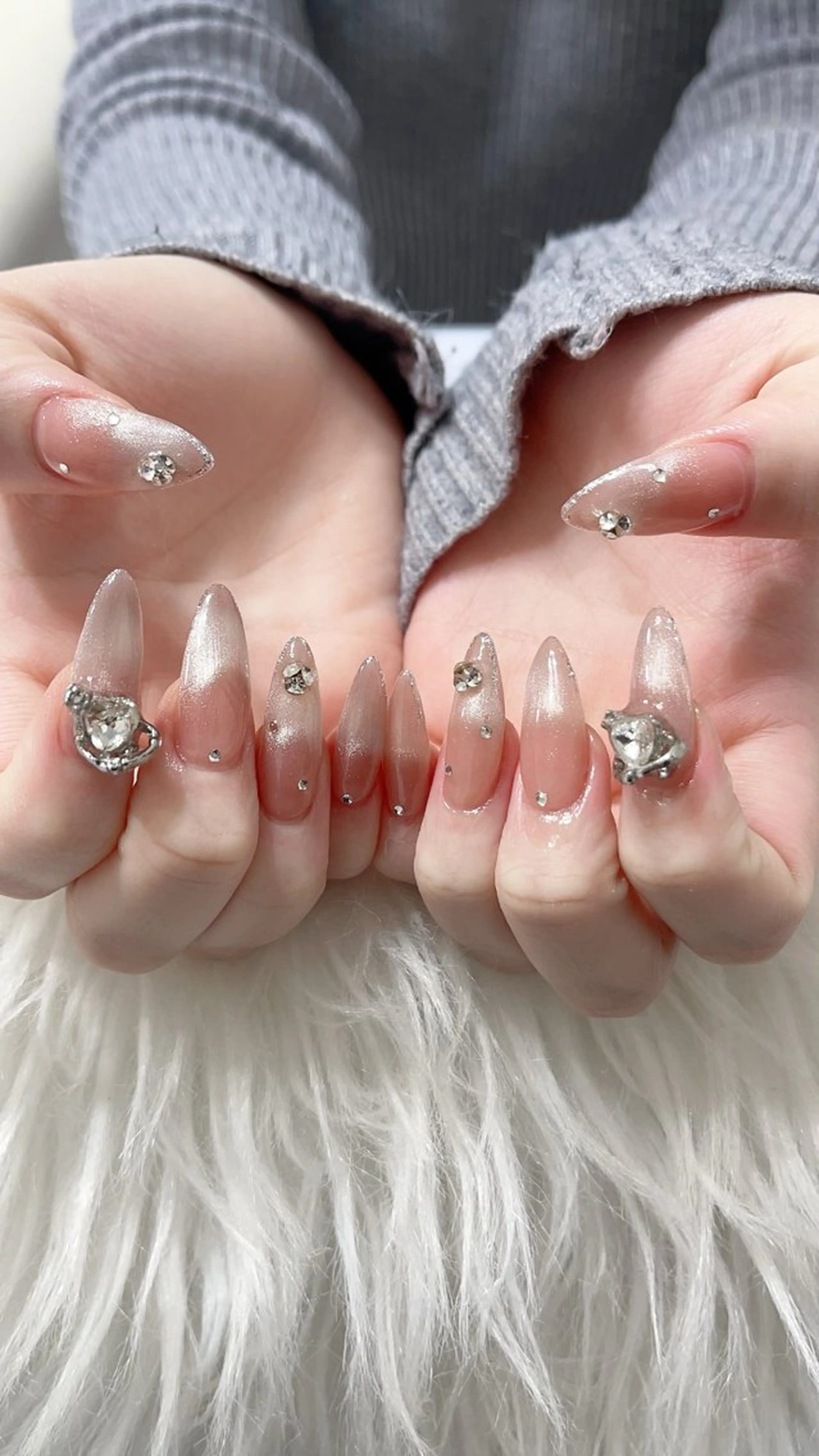 ネイル ハンドネイル 菲菲ネイルサロン所属・FF フィフィネイルサロンのネイルデザイン