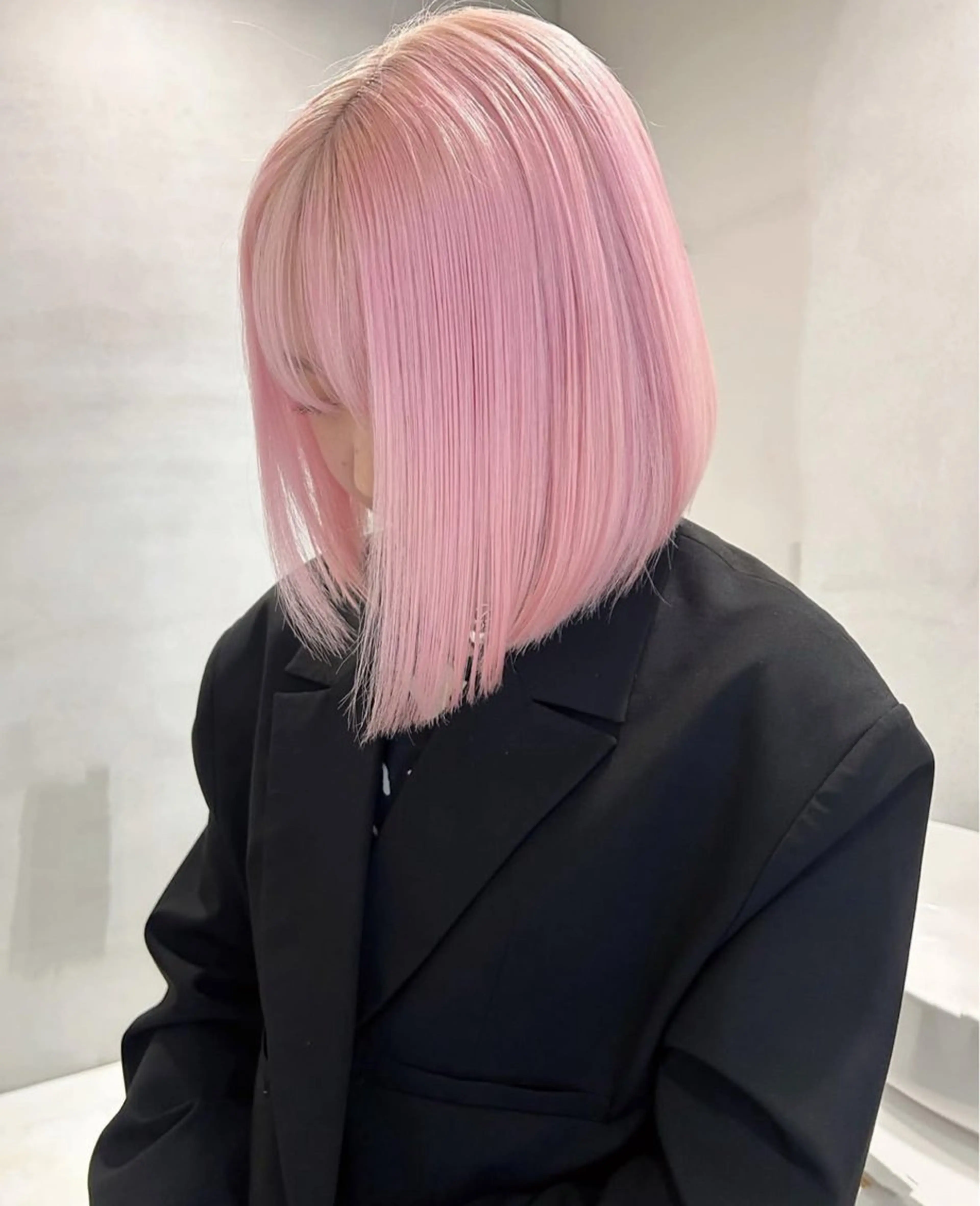 ロング カラー ヘアカラー トリートメント PELE ハイトーン 児玉 大翔のヘアスタイル