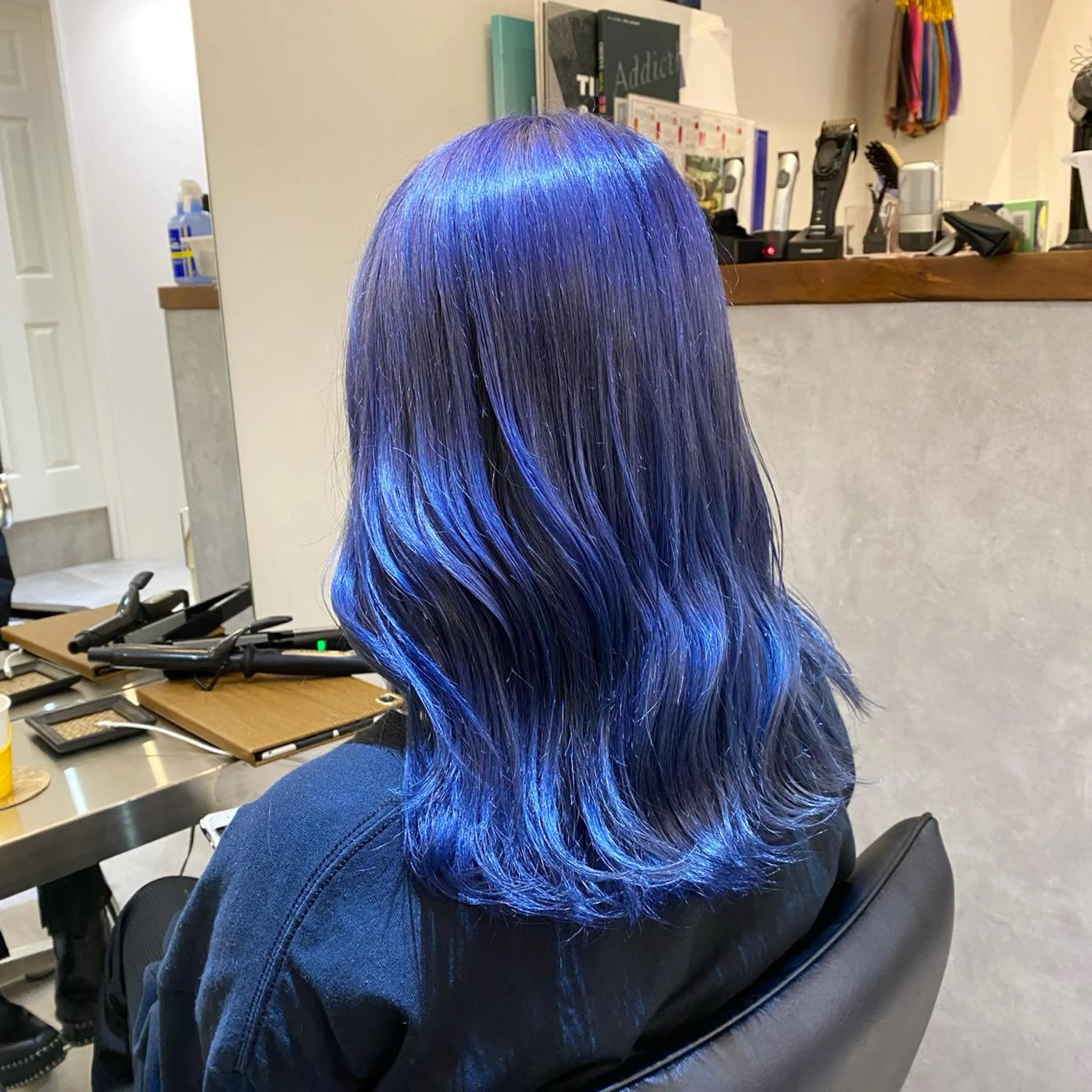 ロング カラー ネイビーカラー ヘアカラー トリートメント ブリーチ指名 NO1🌈SAKIのヘアスタイル