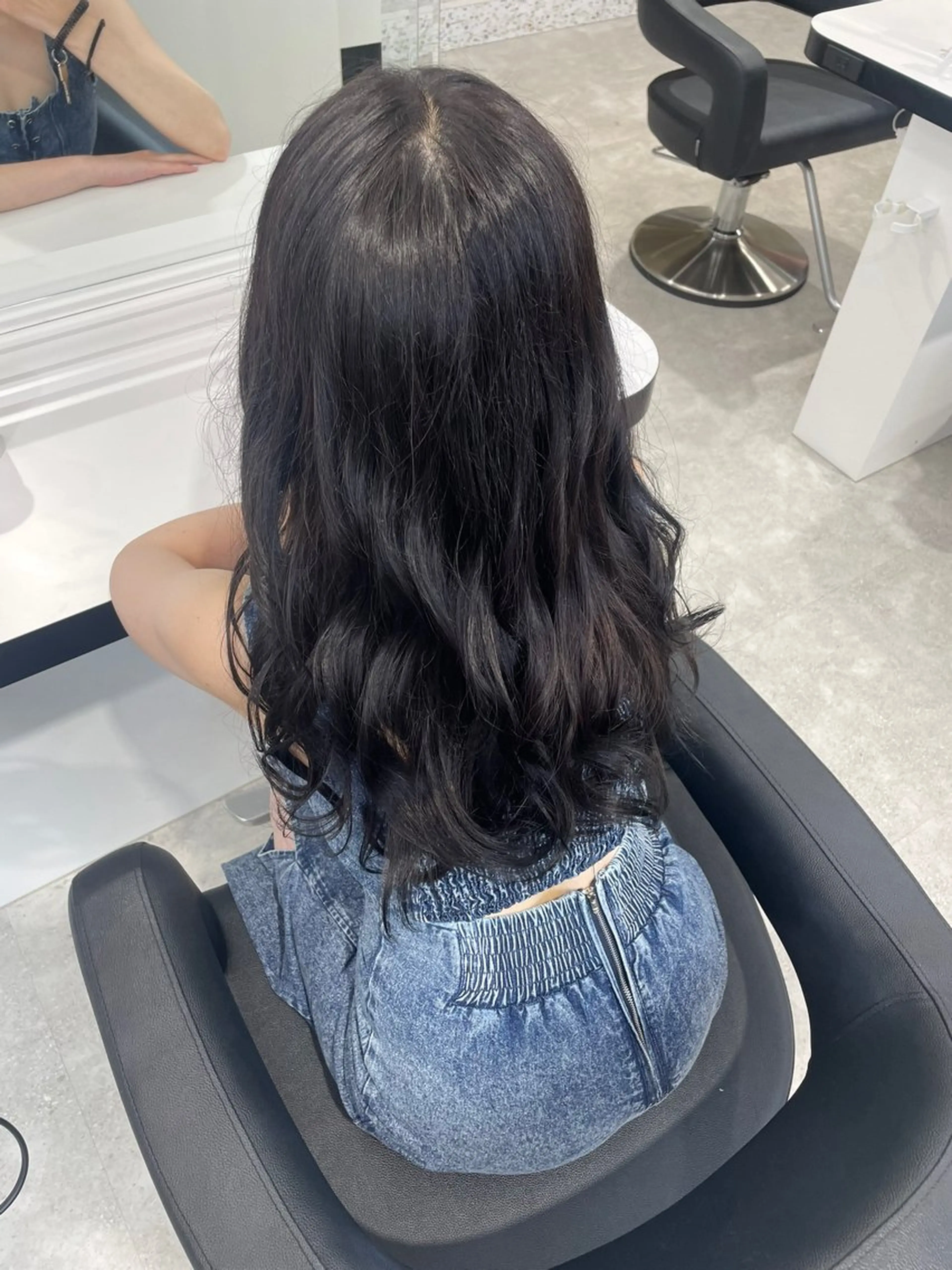 ロング カラー 履歴修正屋さん／ ブロンド／ホワイトのヘアスタイル