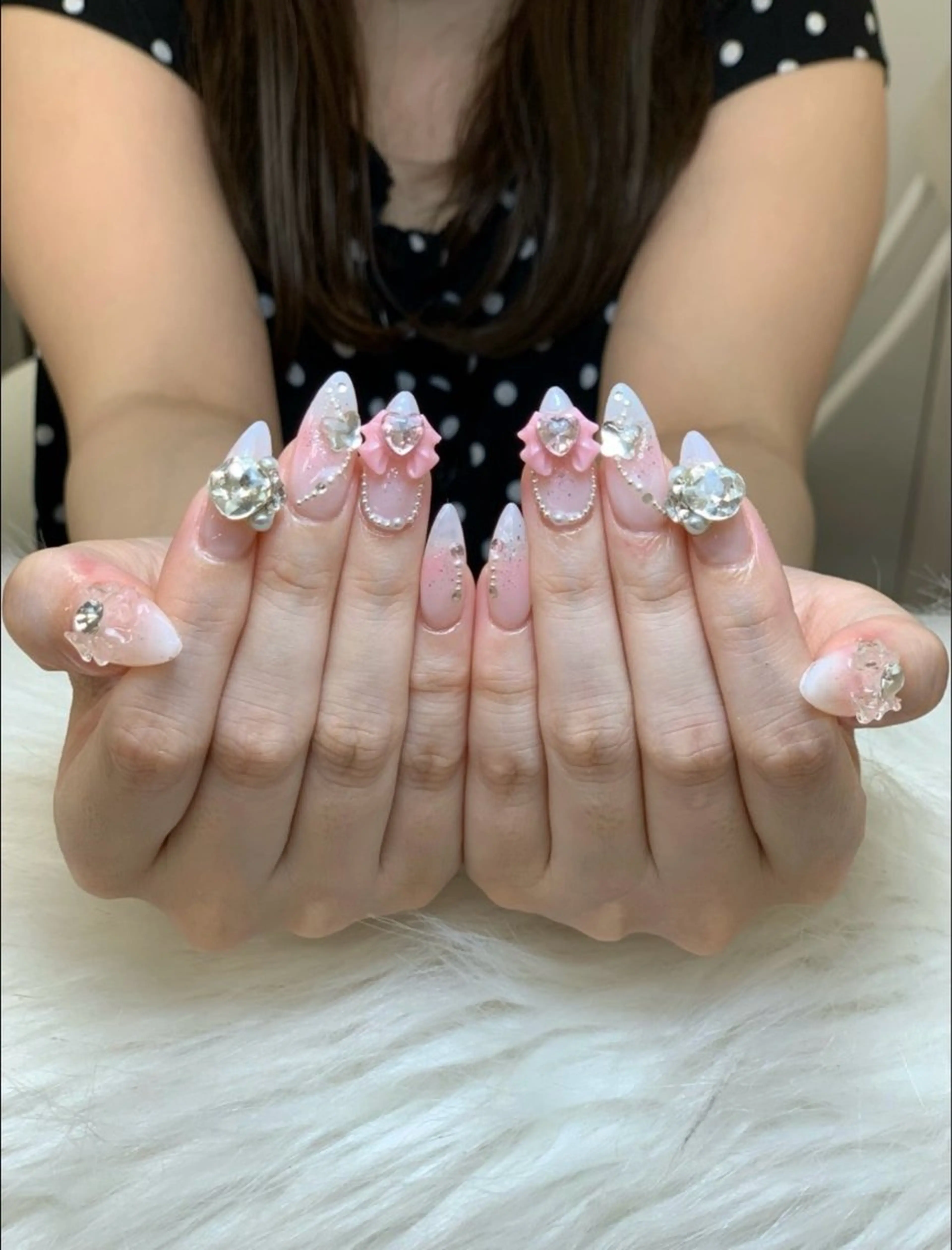 ネイル アートネイル 長さ出し ジェルネイル マグネットネイル ニュアンスネイル Cloudy Chan Nailのネイルデザイン