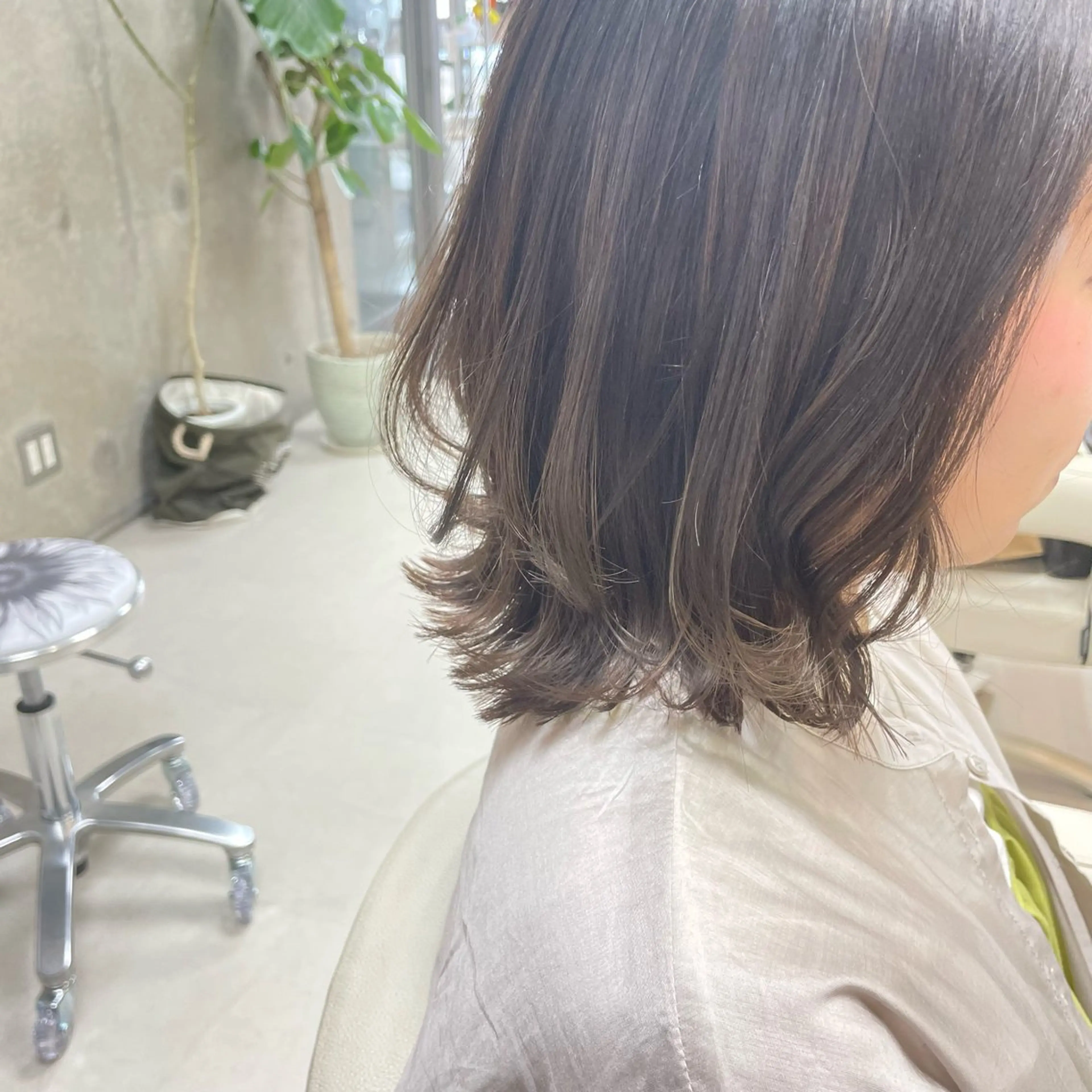 ミディアム カラー カット ヘアカラー 坂本 沙也加のヘアスタイル