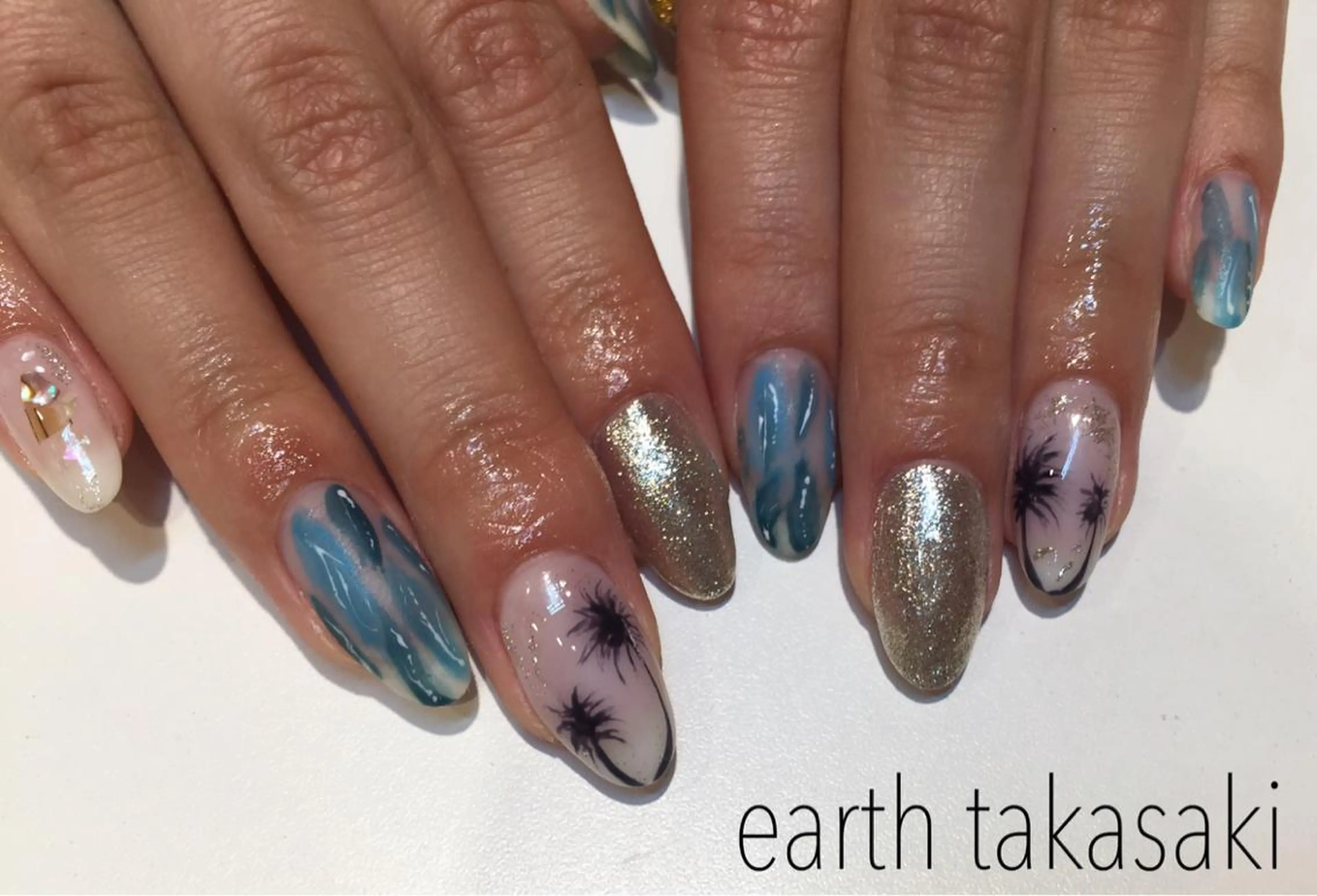 ネイル EARTH nanaのネイルデザイン