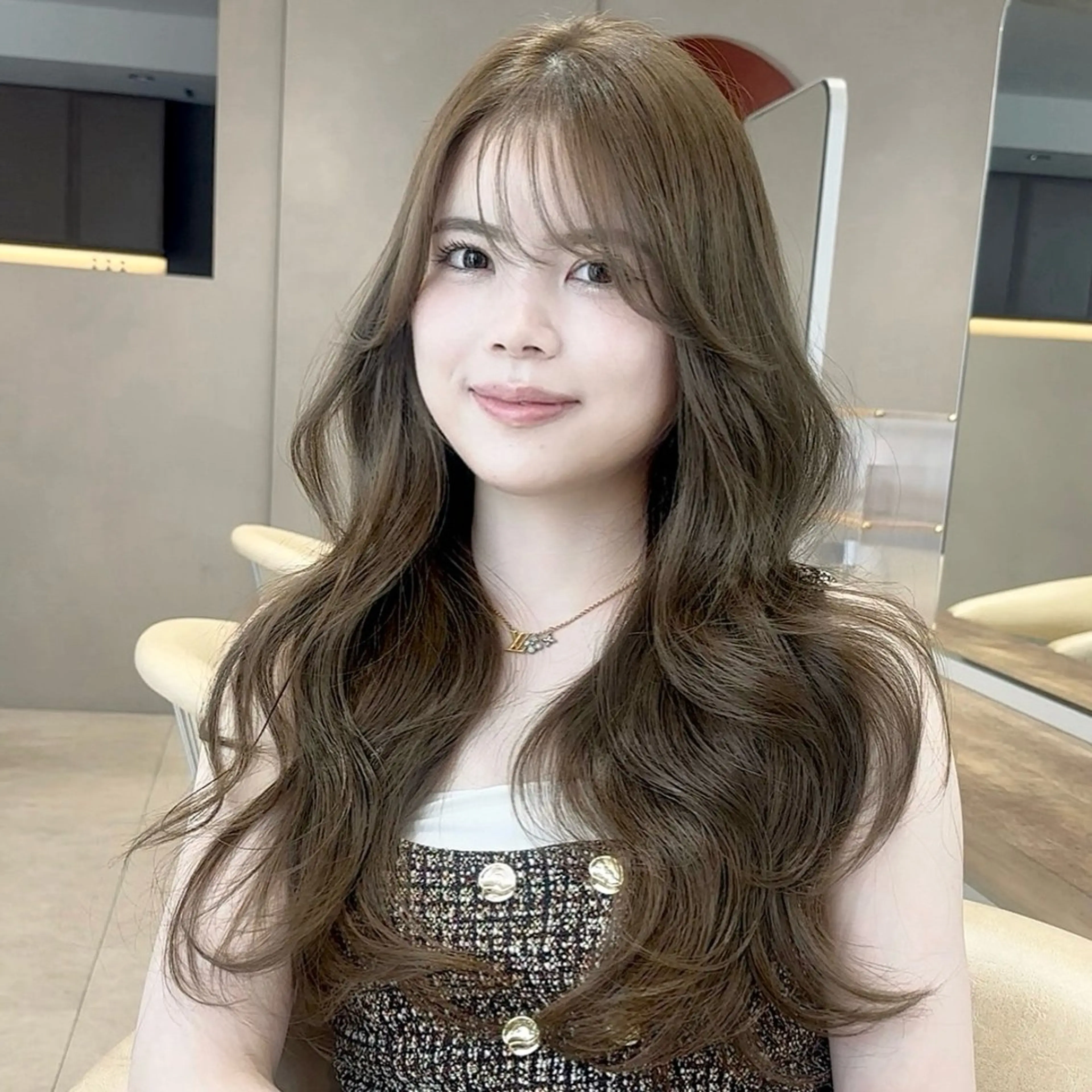 ロング レイヤーカット カット ヘアカラー トリートメント 大野 海輔のヘアスタイル