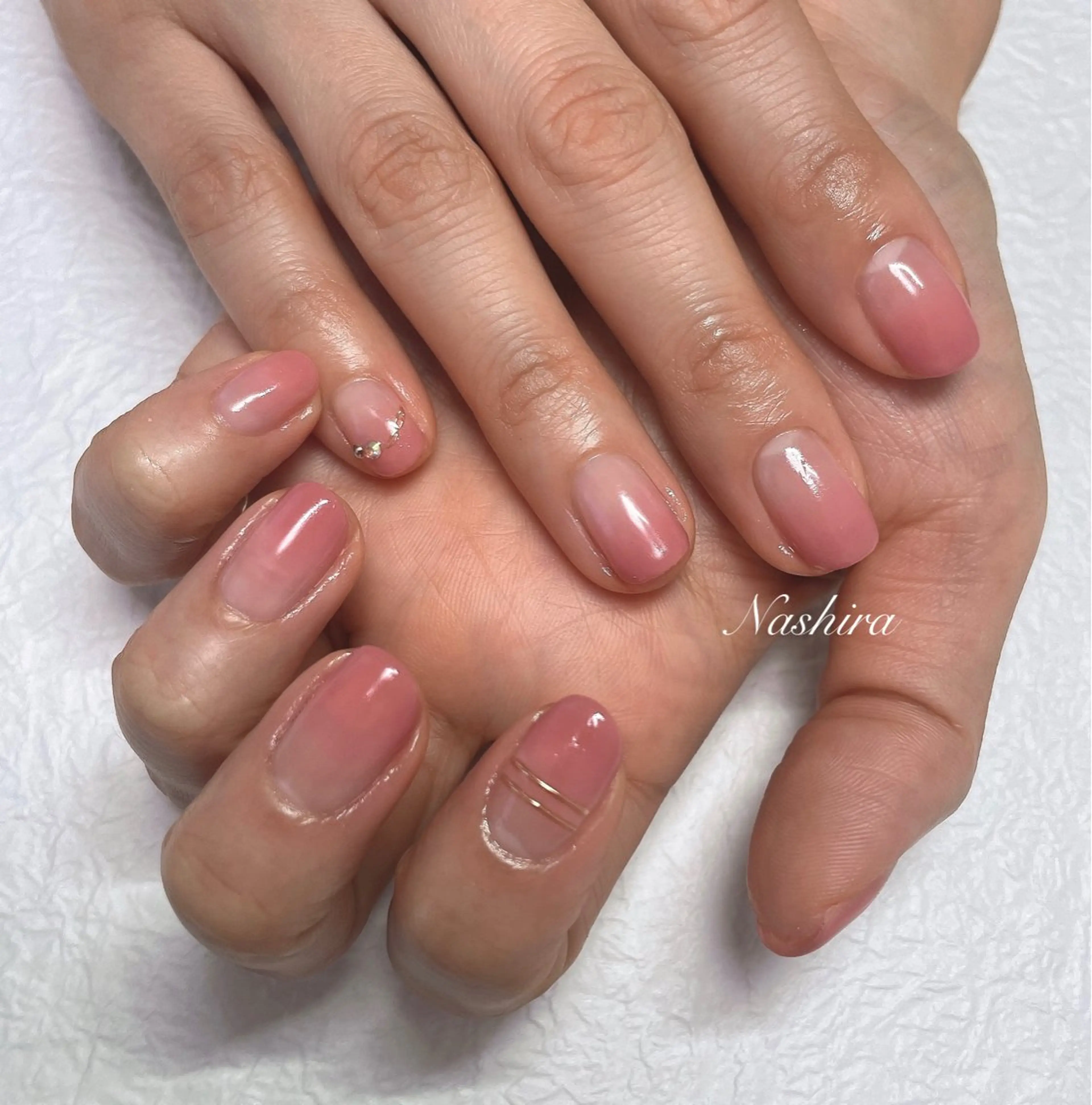 ネイル シンプルネイル Nashira moeのネイルデザイン