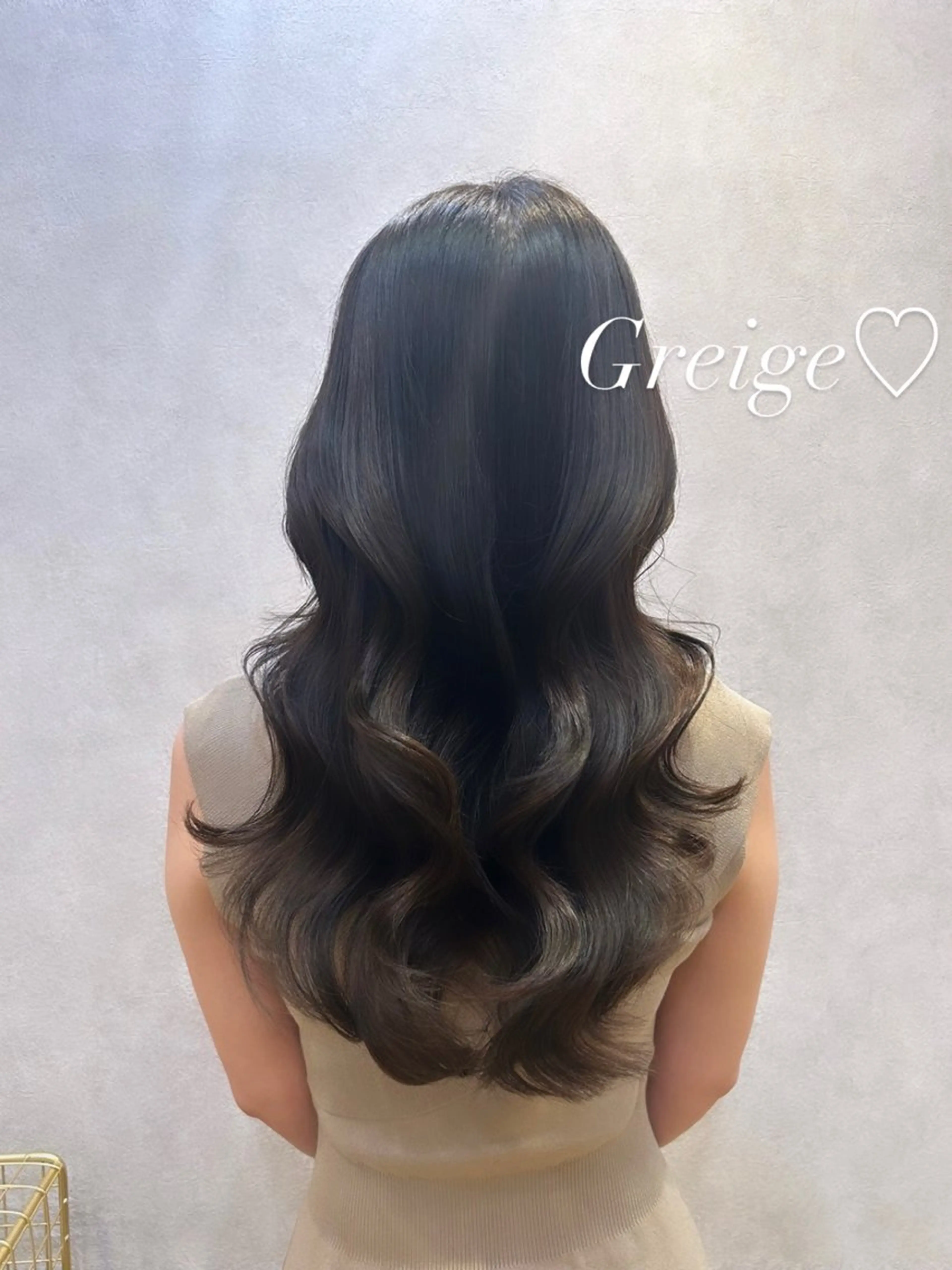 ロング カラー ヘアアレンジ 透明感カラー グレージュ 顔周りカット 韓国風ヘア レイヤーカット SALOWIN銀座一丁目suite店所属・🩷韓国ヘア/ヨシン モリ🩷Maikaのヘアスタイル