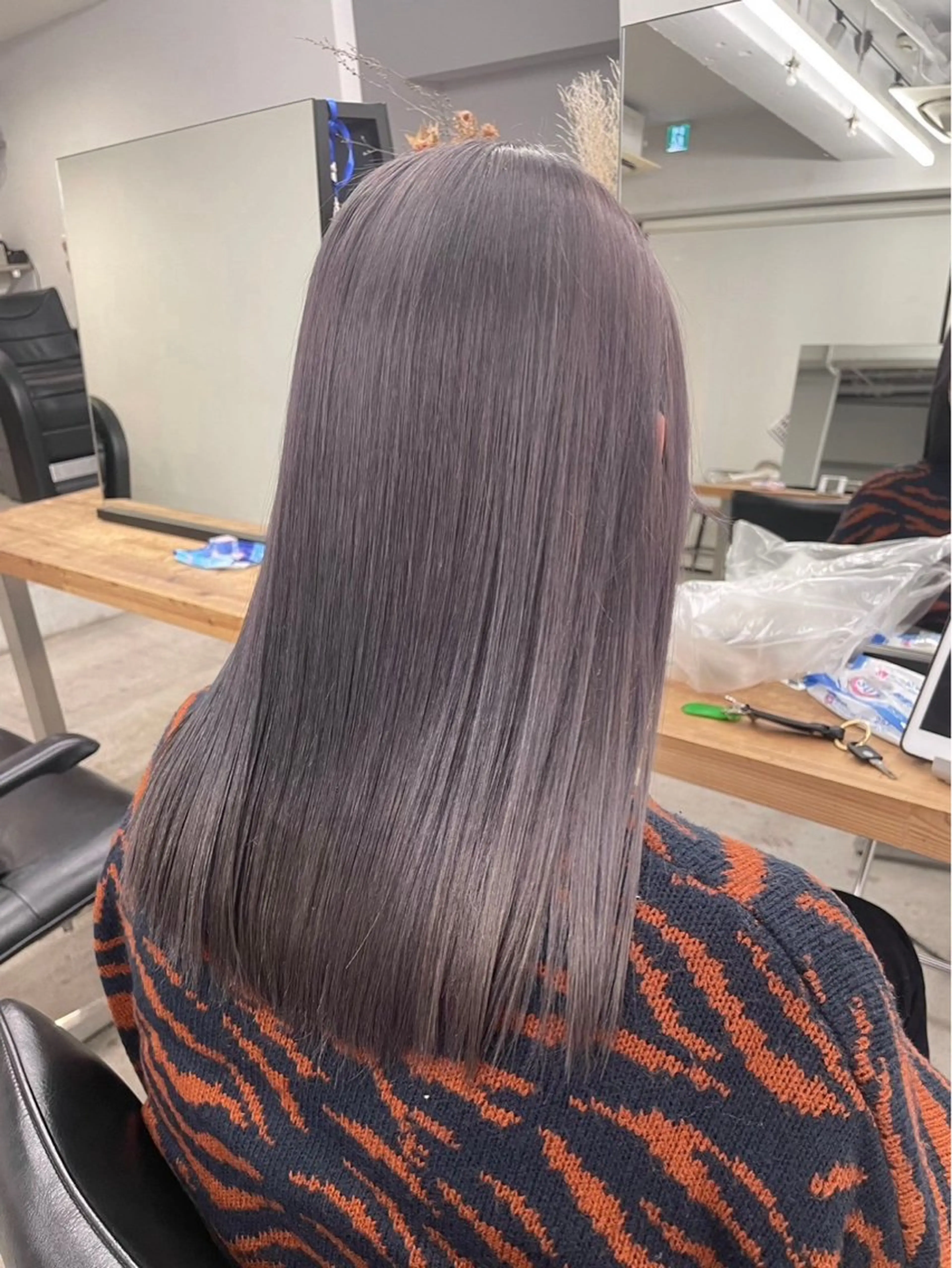 ロング 浅岡 太陽のヘアスタイル