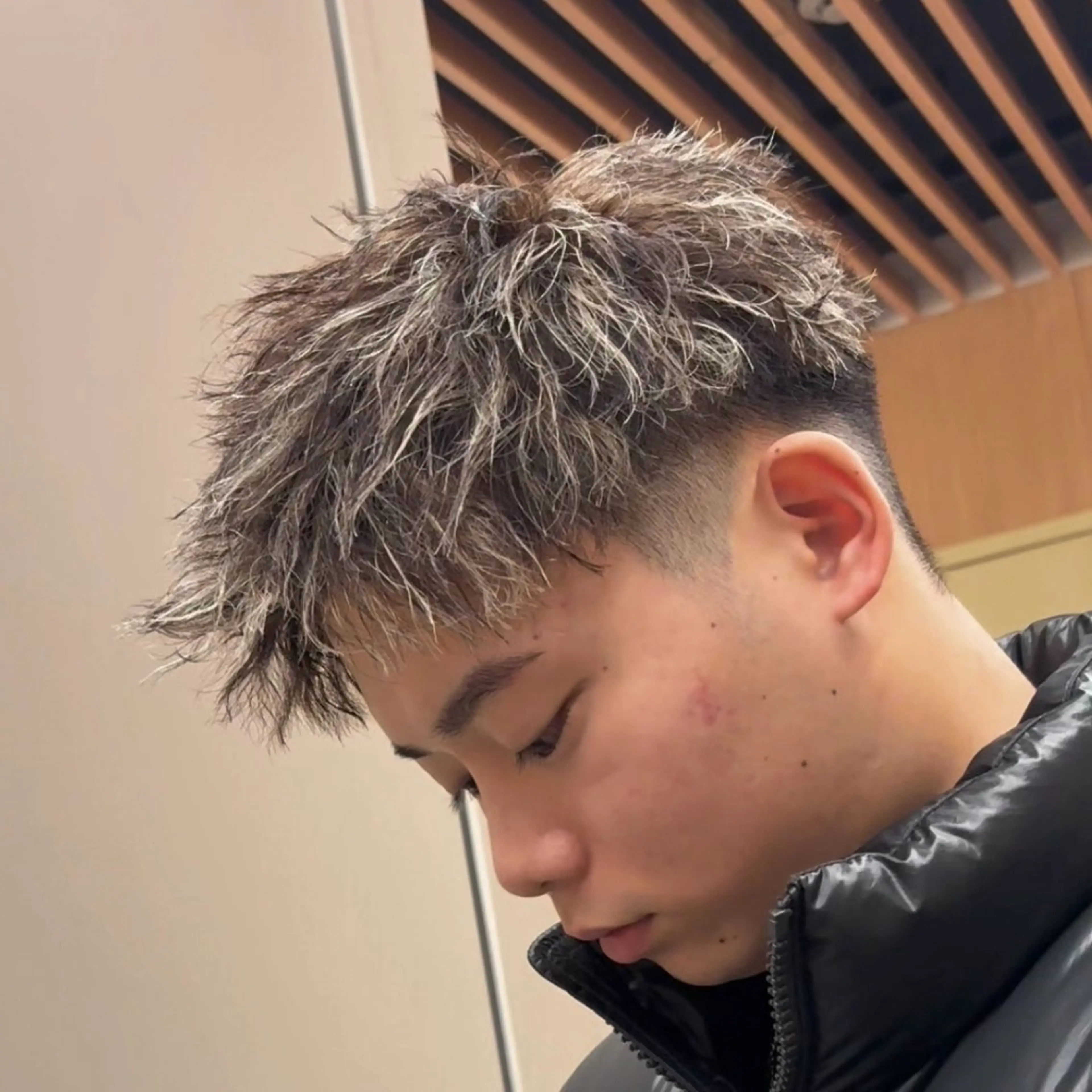 カラー パーマ メンズ 💋ホワイトメッシュ /パーマ/メンズ💋のヘアスタイル