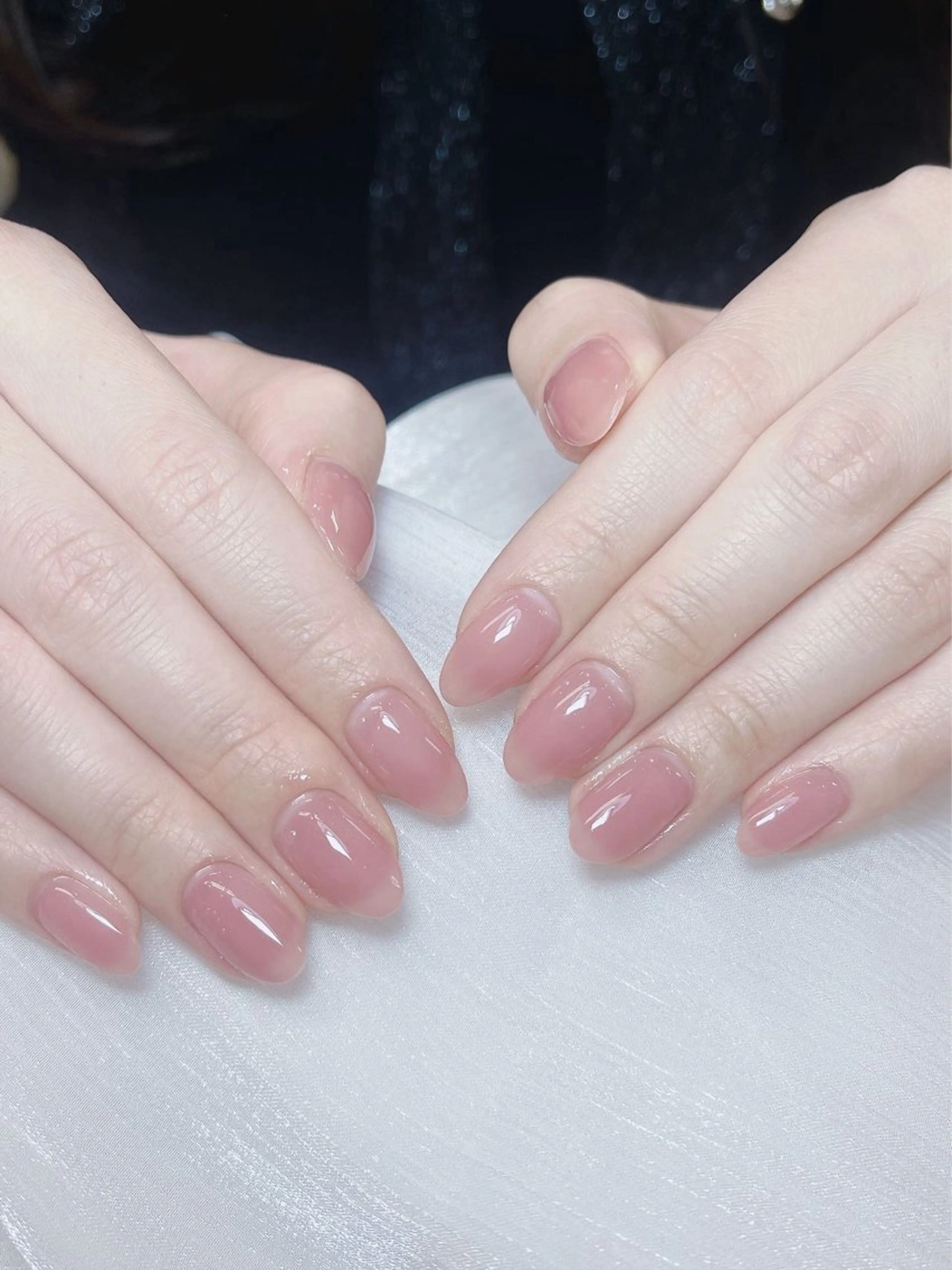 💕「人気」💕透明感美肌が人気のネイルの写真