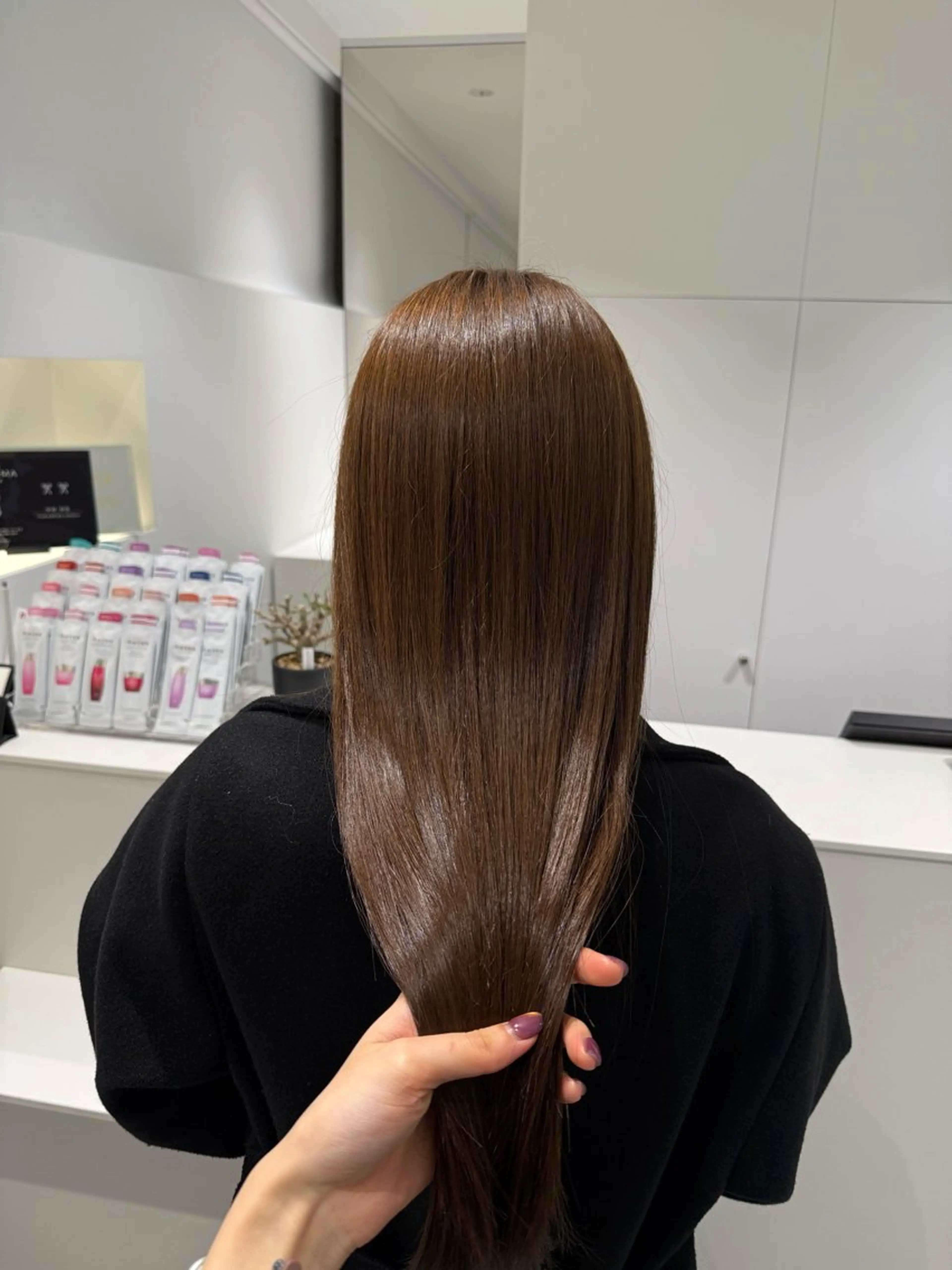 縮毛矯正 城戸 亜莉沙のヘアスタイル