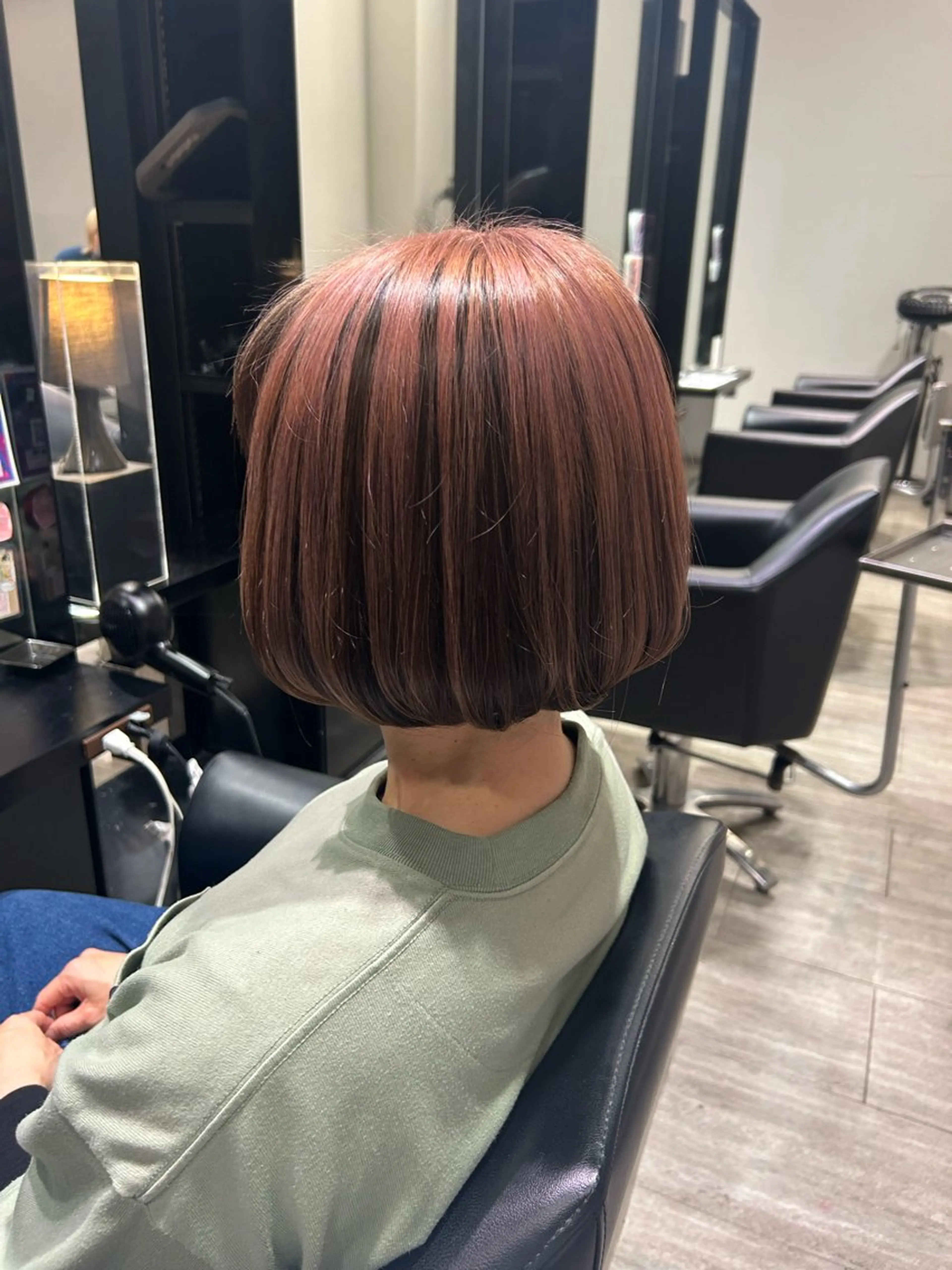 ショート ヘアカラー トリートメント ishizuka toaのヘアスタイル