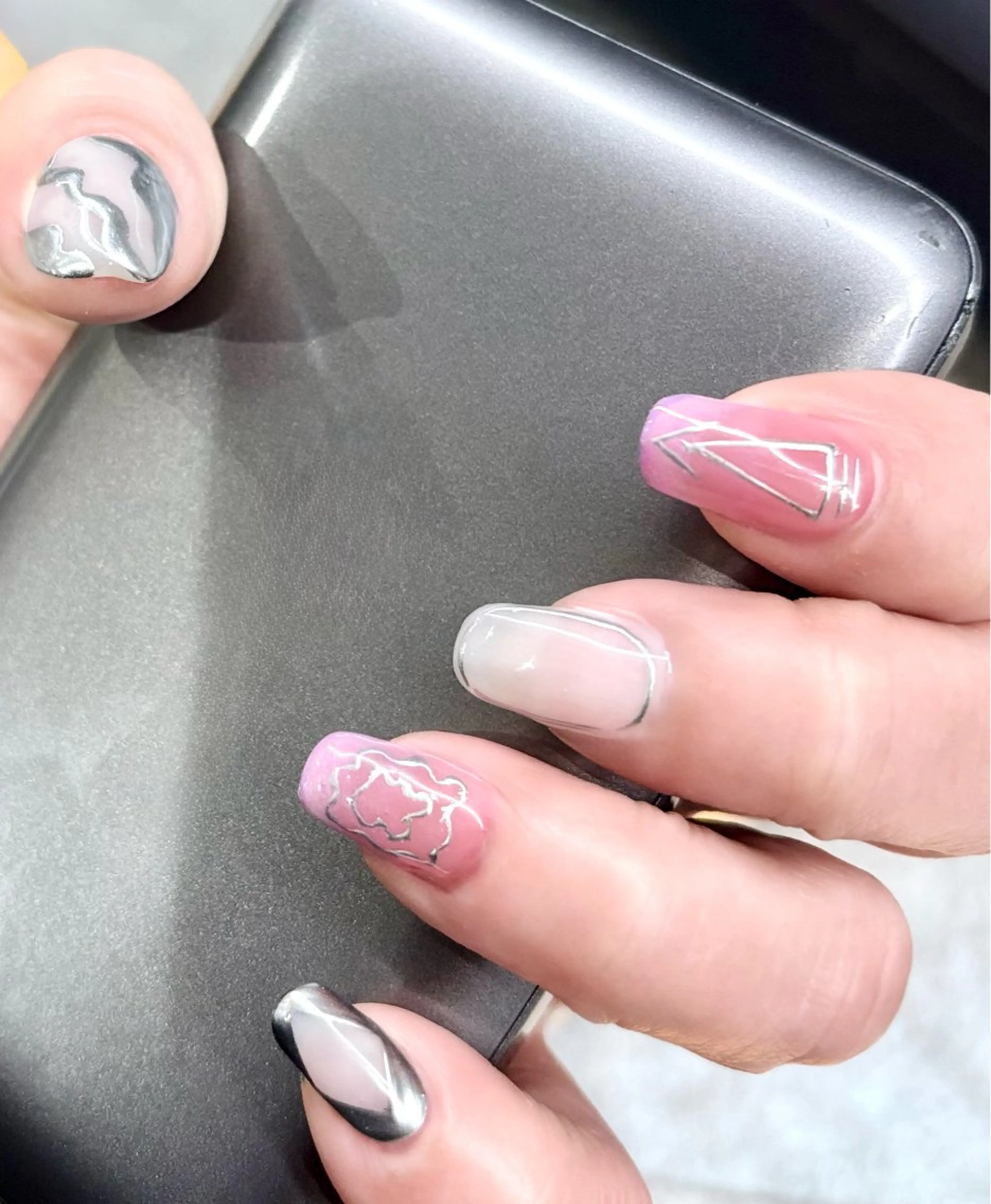 ネイル ANRY NAILSのネイルデザイン