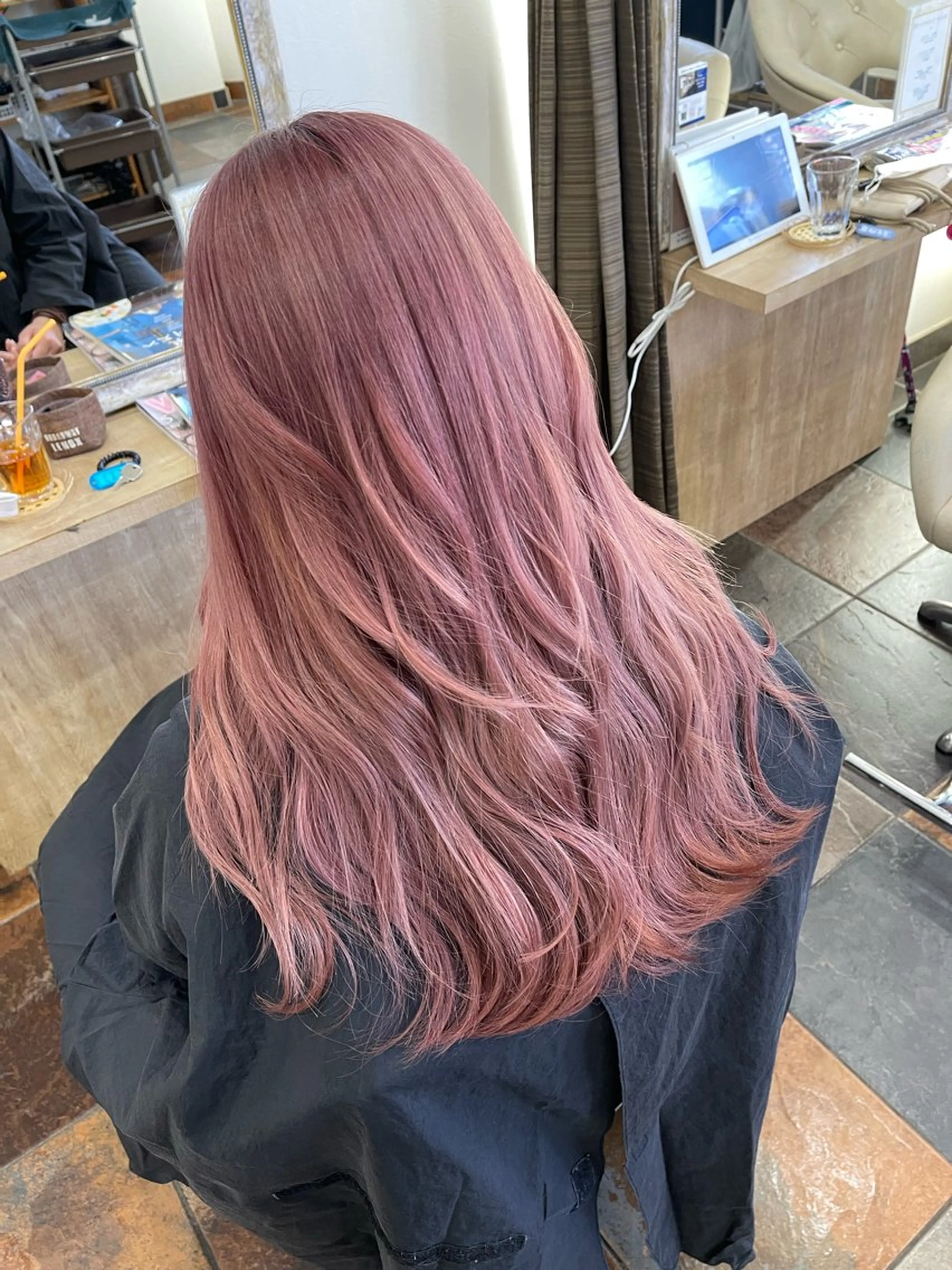 【高級ケア✨】ケアブリーチW カラー＋カット＋original treatmentの写真