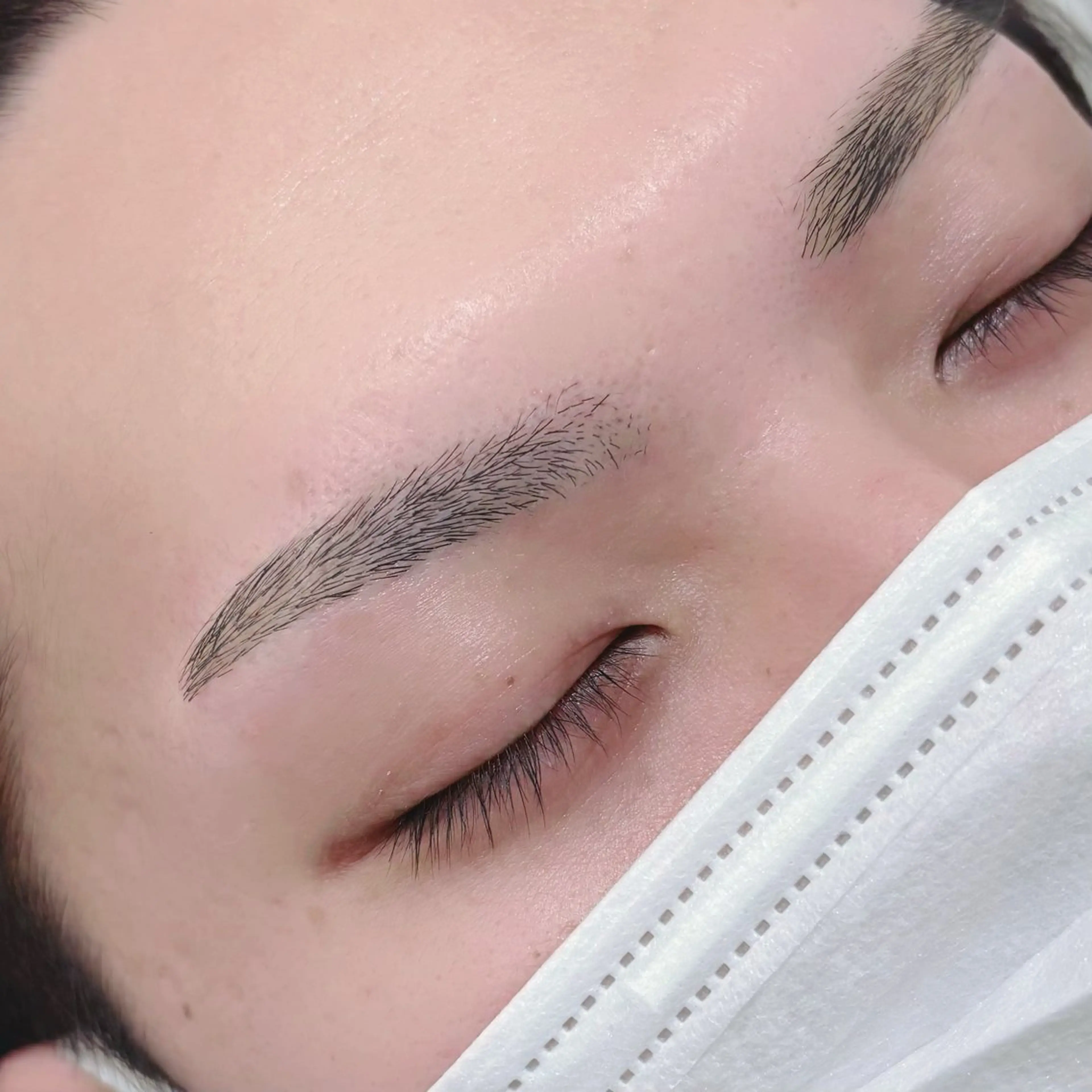 【ミニモ限定価格🎶💞】メンズ眉ケアトリートメント (眉ワックス脱毛)眉でお困りの方ご相談下さい🧸🤎の写真