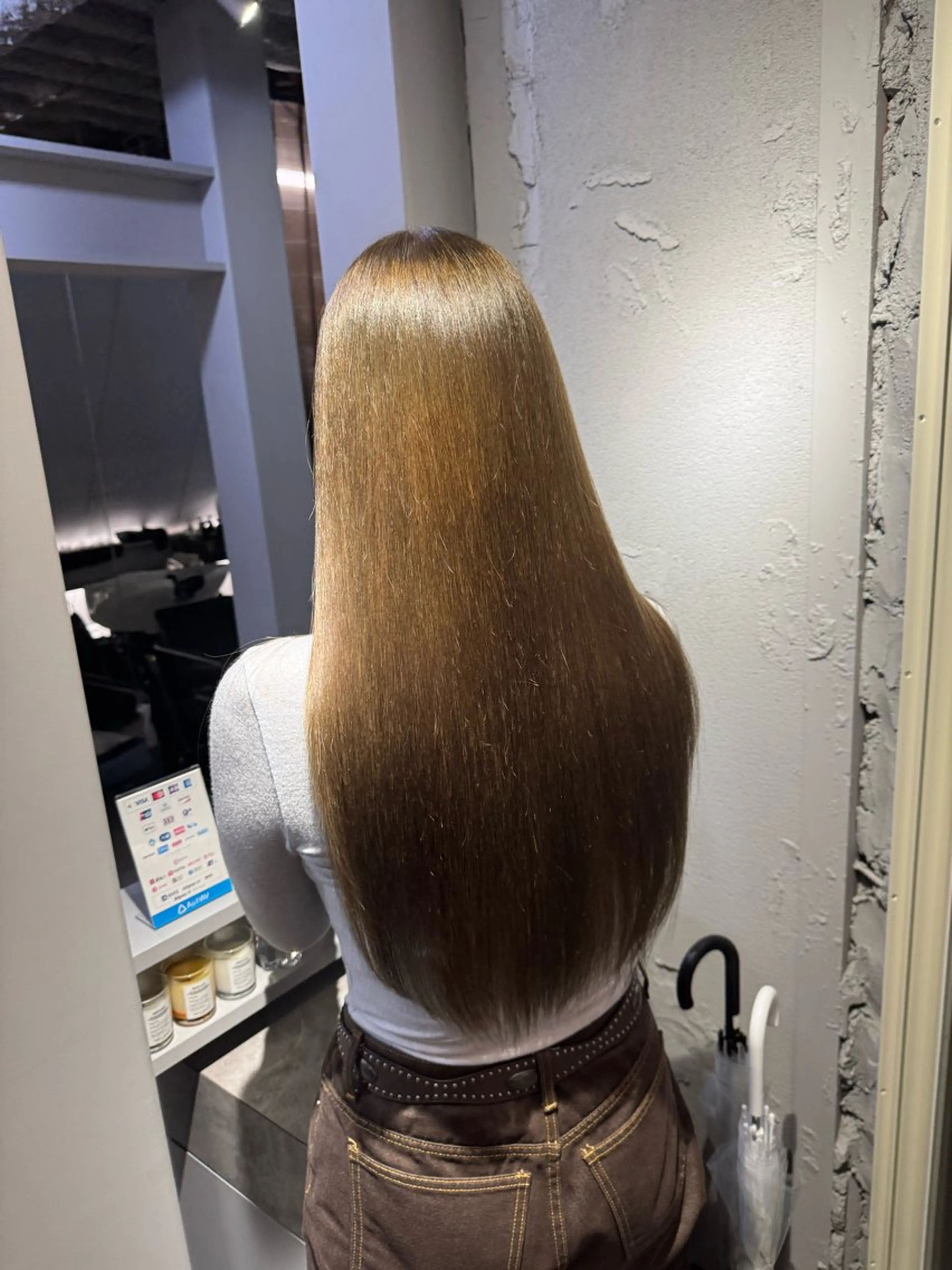 ロング カラー ヘアカラー トリートメント 俊 介のヘアスタイル