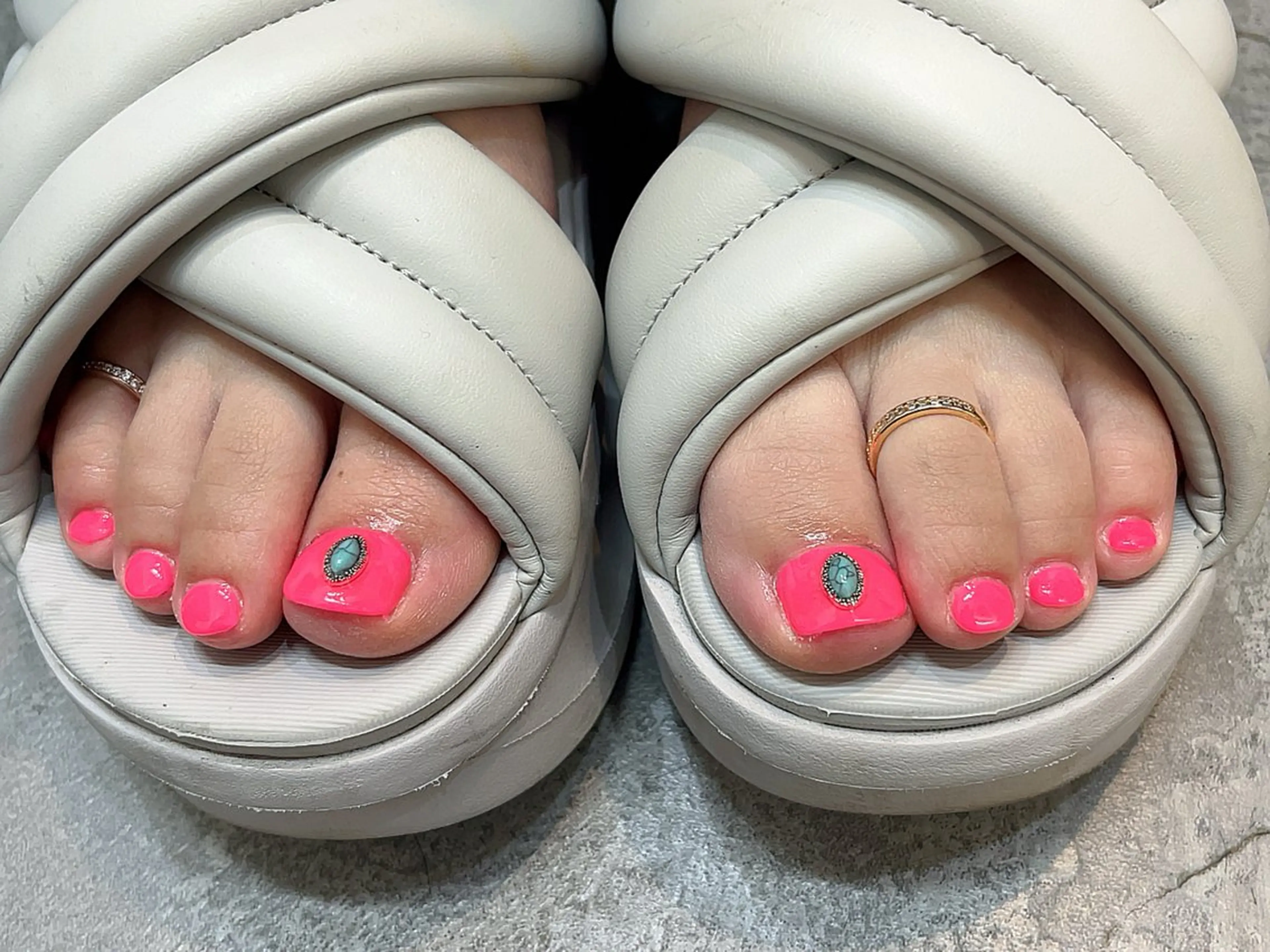 ネイル フットネイル あおやぎ ゆきこのネイルデザイン