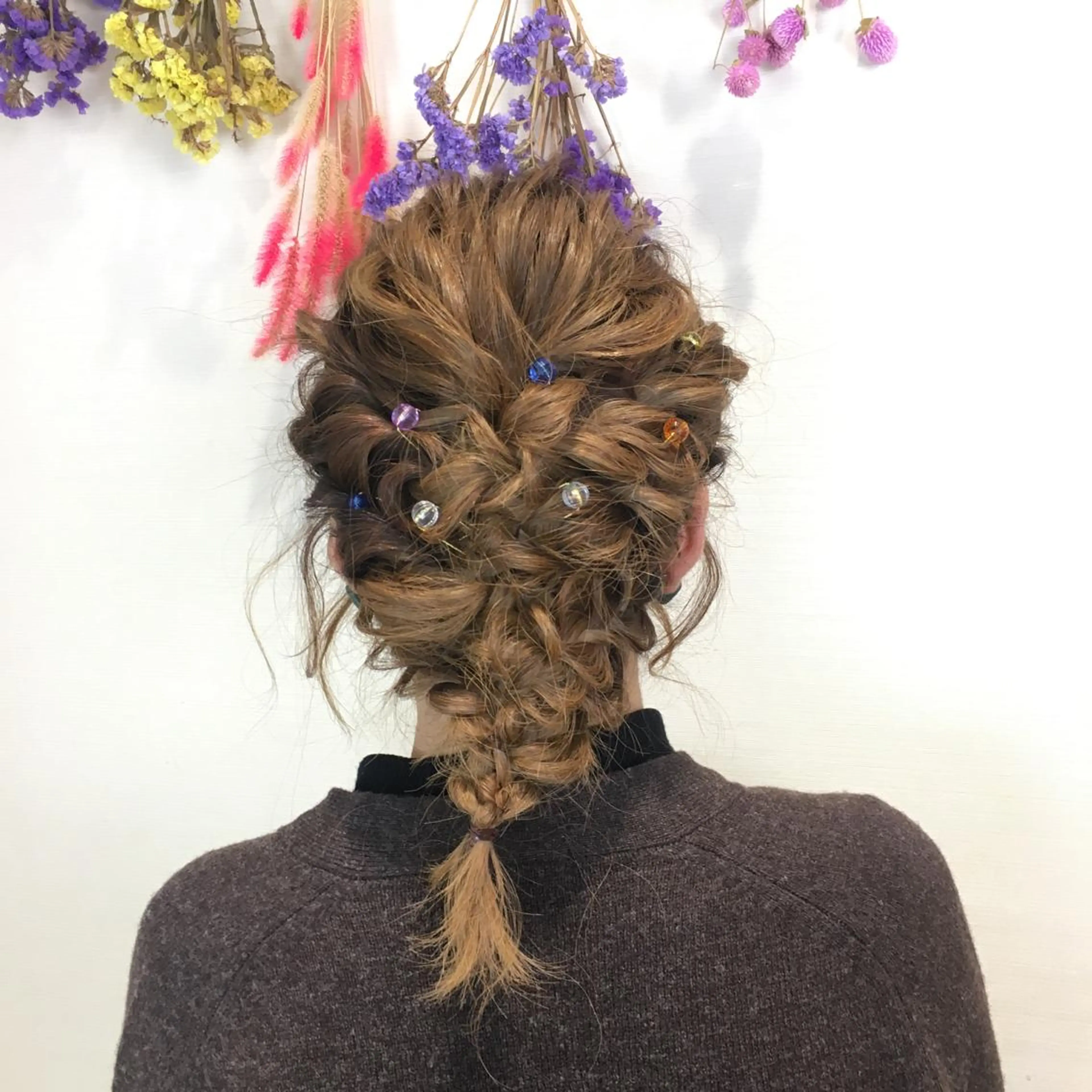 ヘアアレンジ 小顔レイヤー/ ベージュ🤍Rieのヘアスタイル