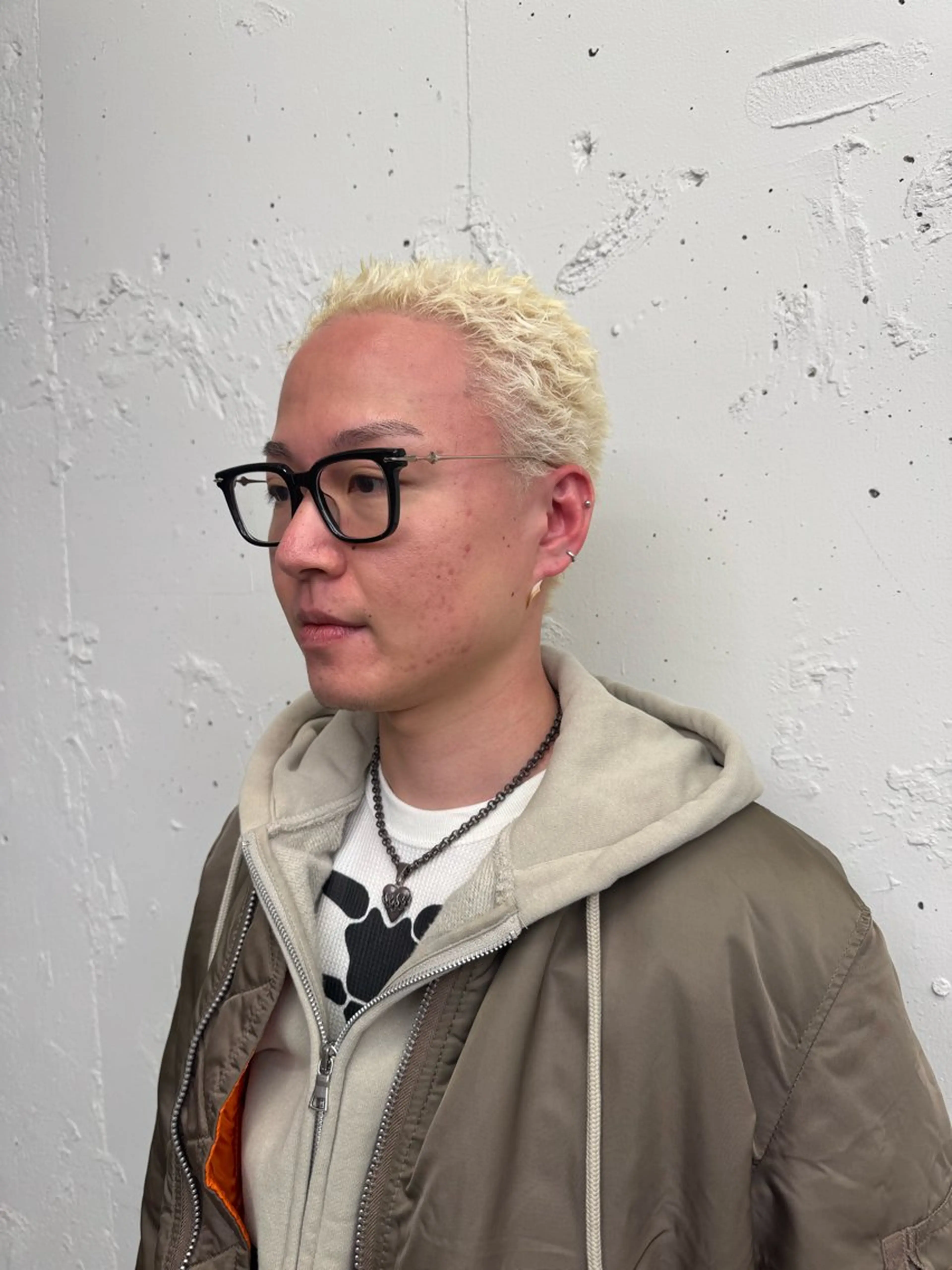 ショート カラー パーマ メンズ メンズブリーチ メンズパーマ スパイキーショート ブリーチ ショートヘア カット ヘアカラー パーマ 💈メンズ特化💈 TASUKUのヘアスタイル