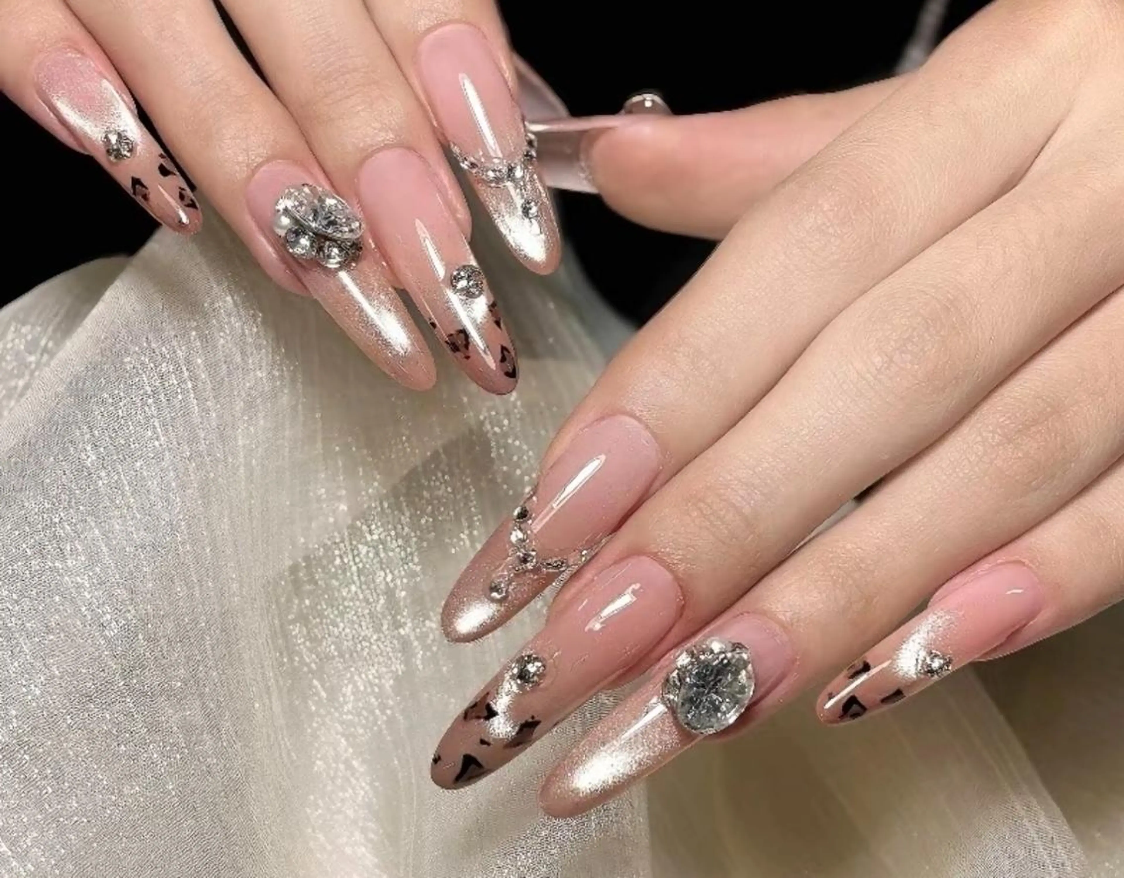 ネイル ハンドネイル 🎀 NaNa_nailのネイルデザイン