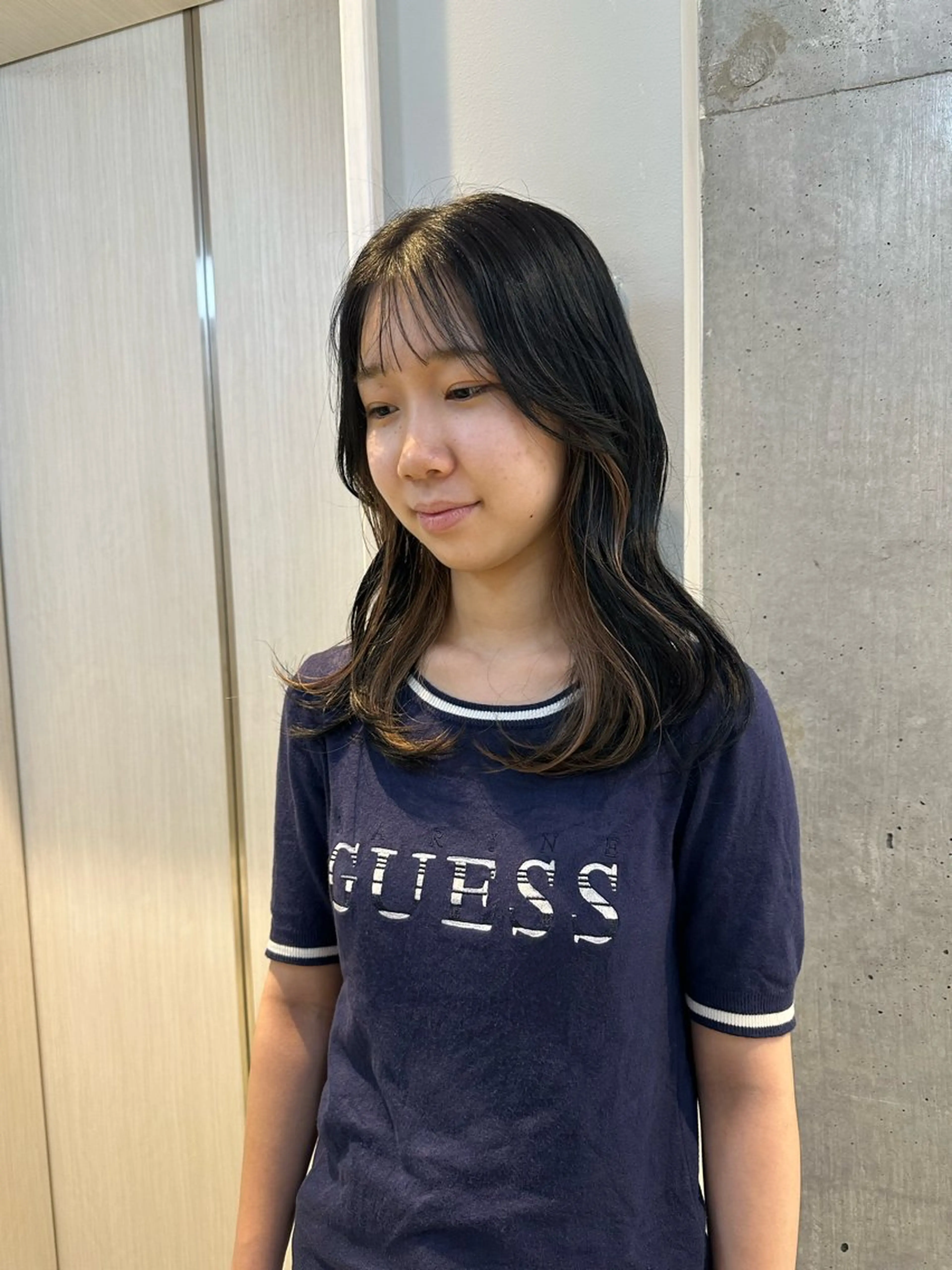 ミディアム カラー イヤリングカラー さとう あやかのヘアスタイル