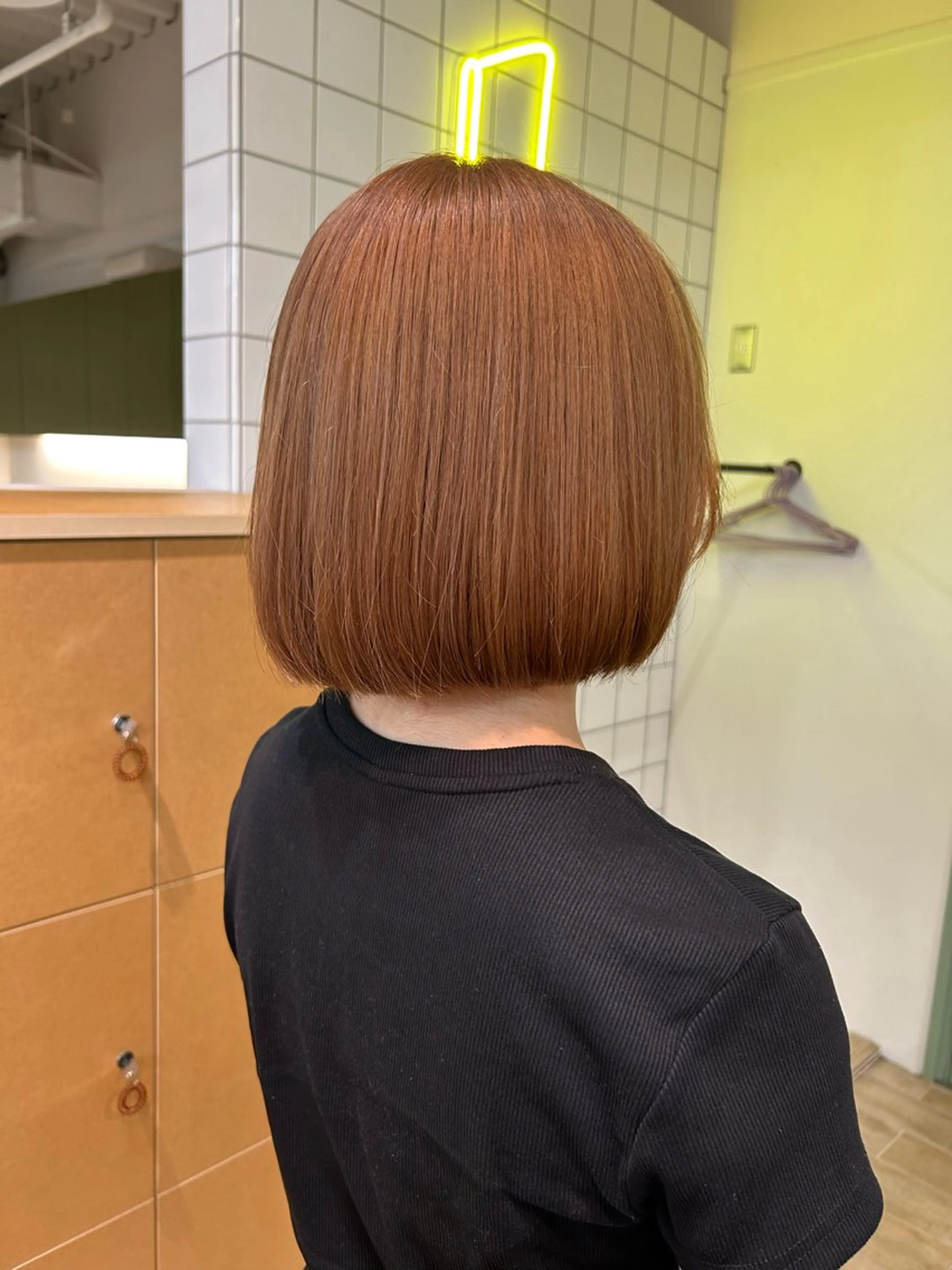 ショート カラー ヘアカラー トリートメント ベージュ/ダブルカラ ー/新潟駅/青柳萌果のヘアスタイル