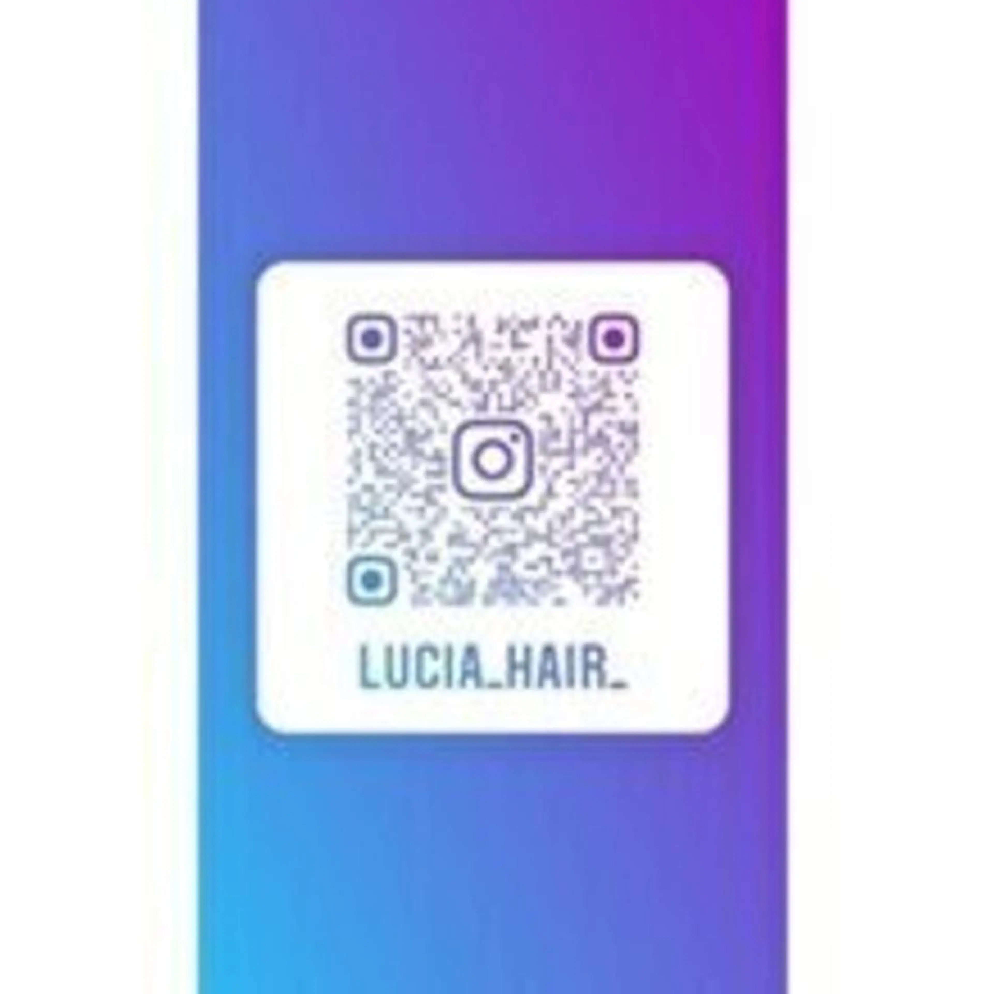 ロング カラー ヘアアレンジ エクステ LuciAのヘアスタイル
