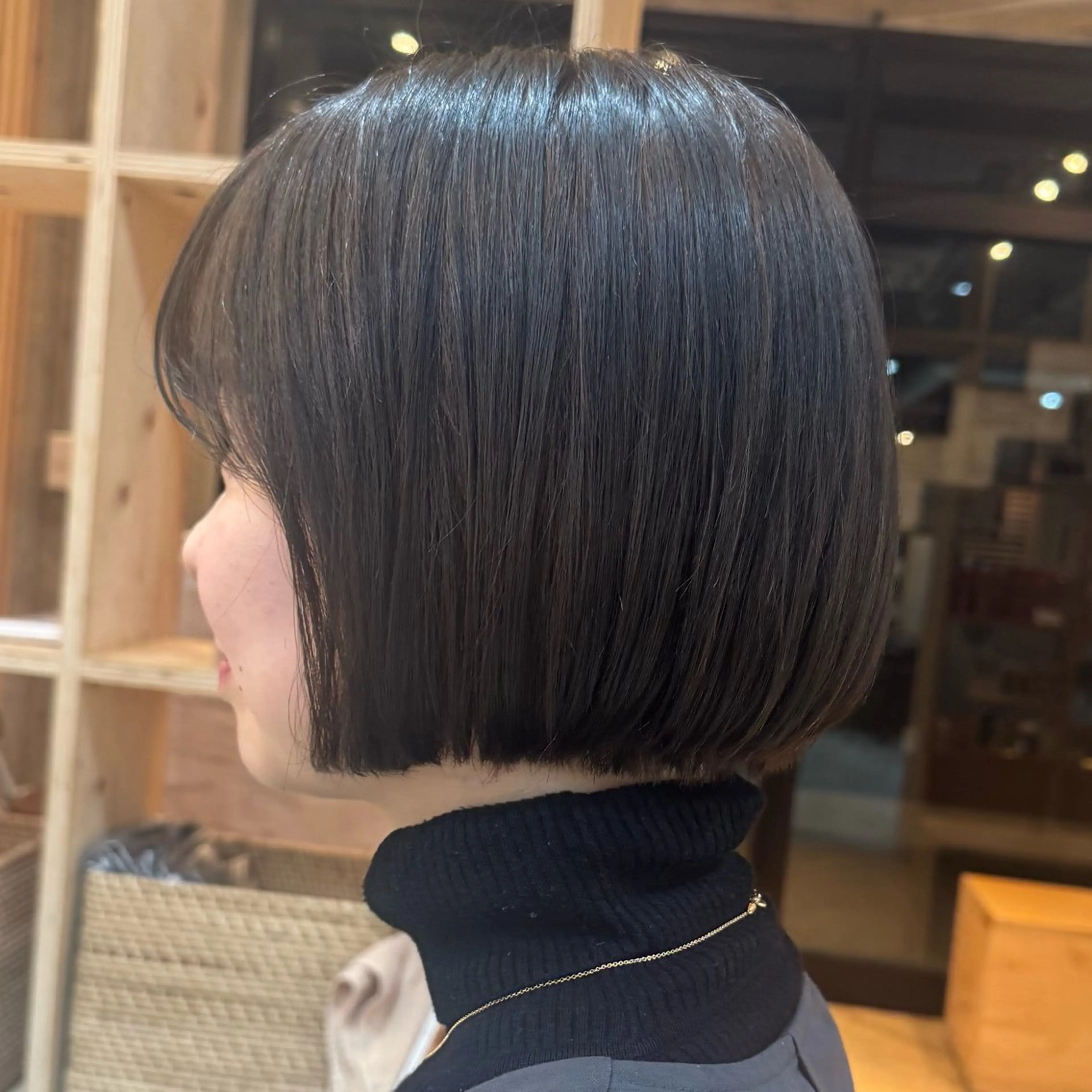 ショート カラー ベージュカラー オリーブベージュ ボブ カット ヘアカラー トリートメント 透明感カラー/レイ ヤー/Nana🌈のヘアスタイル