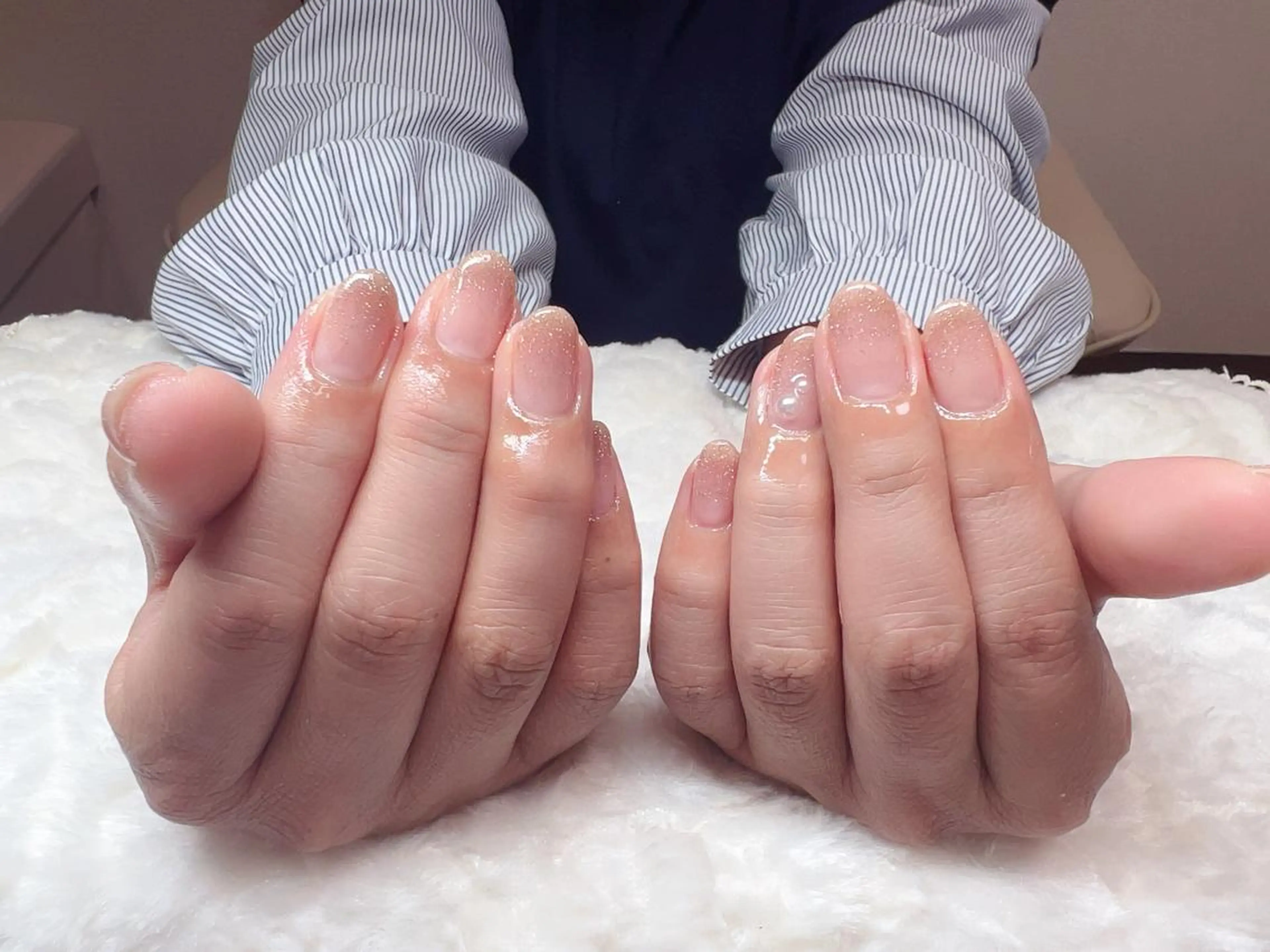 ネイル ✨ Elf スタッフのネイルデザイン