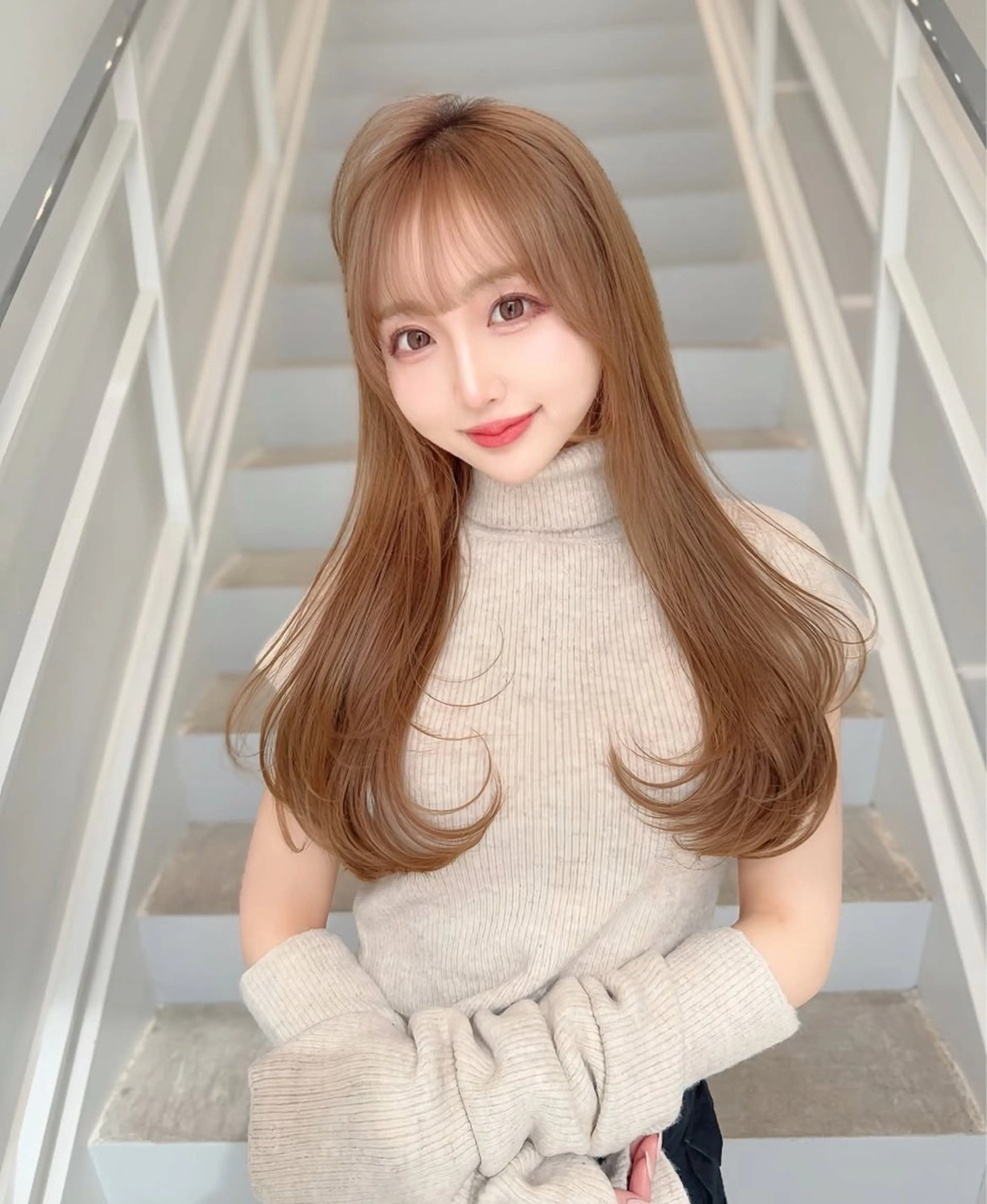 ロング レイヤー/髪質改善 /透け感カラー/艶髪のヘアスタイル