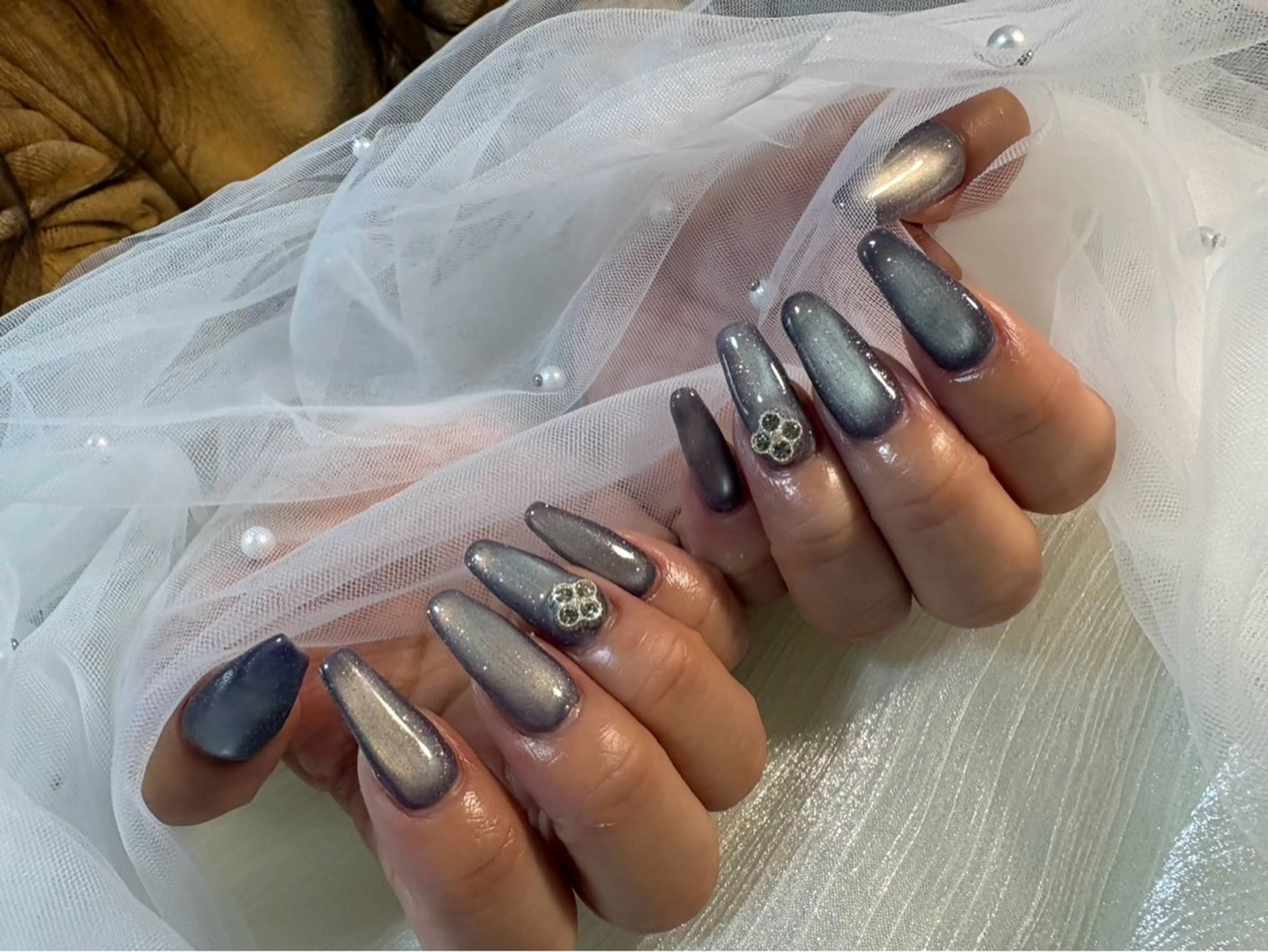 ロング ハンドネイル maeda  yunaのネイルデザイン