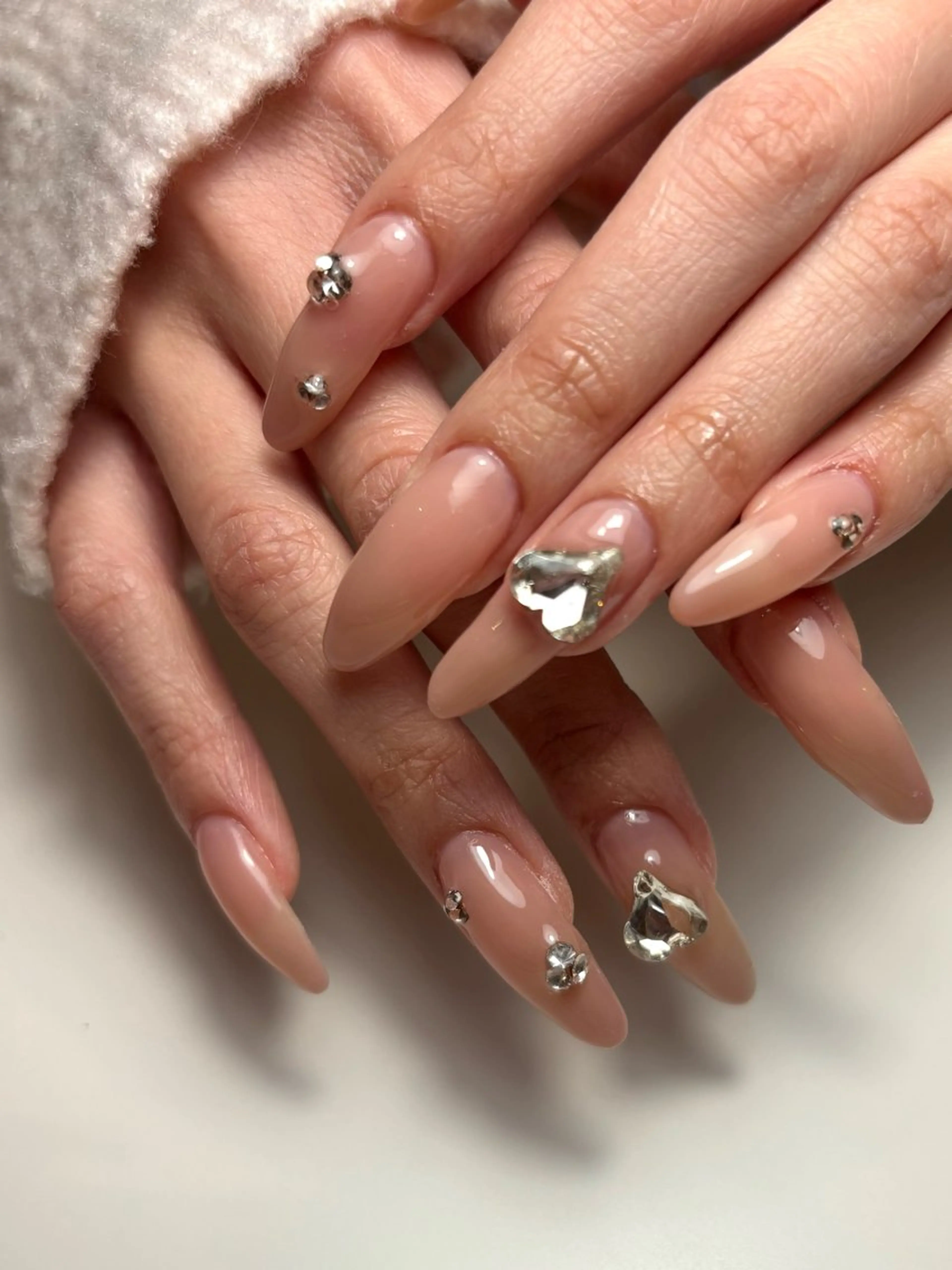 ネイル ストーンネイル ハンドネイル Ballie/ Mizukiのネイルデザイン