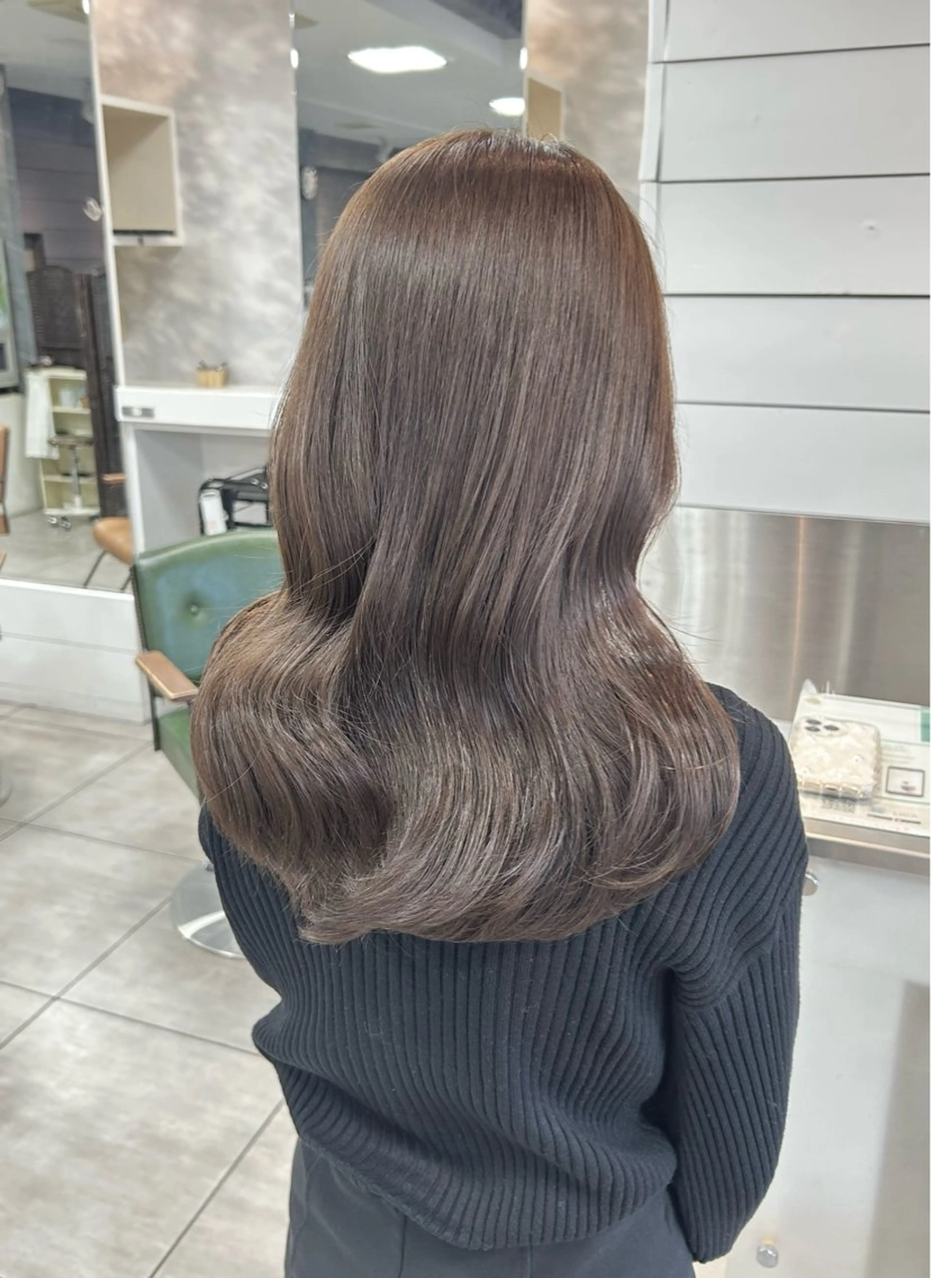 ミディアム 縮毛矯正 カット ヘアカラー 🫧艶髪カラー🫧 森本くるみのヘアスタイル