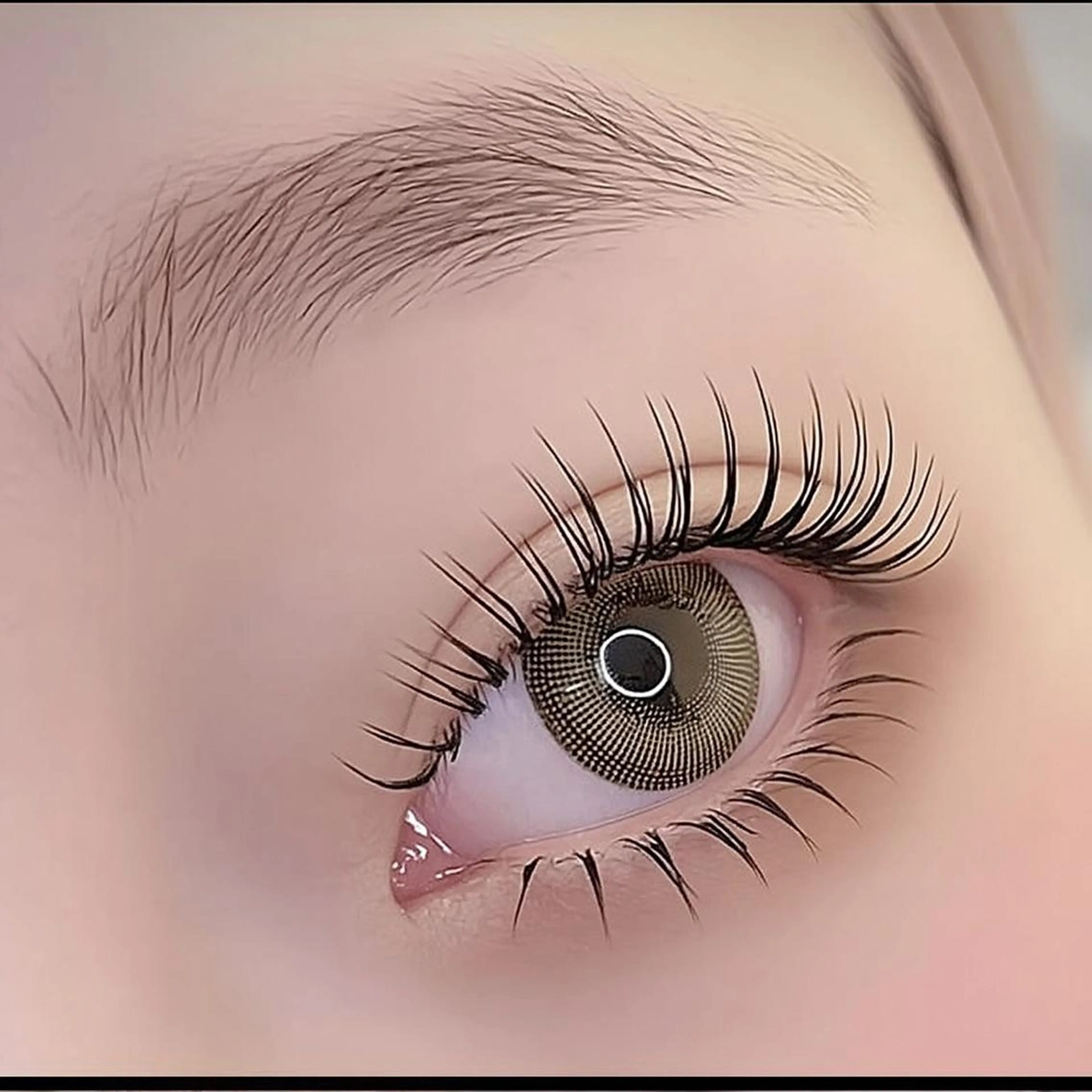 マツエク・マツパ 束感まつ毛 韓国風マツエク パリジェンヌラッシュリフト まつげパーマ マツパ 🎀韓国風まつげ🎀 KIRA🎀の眉毛・アイブロウイメージ