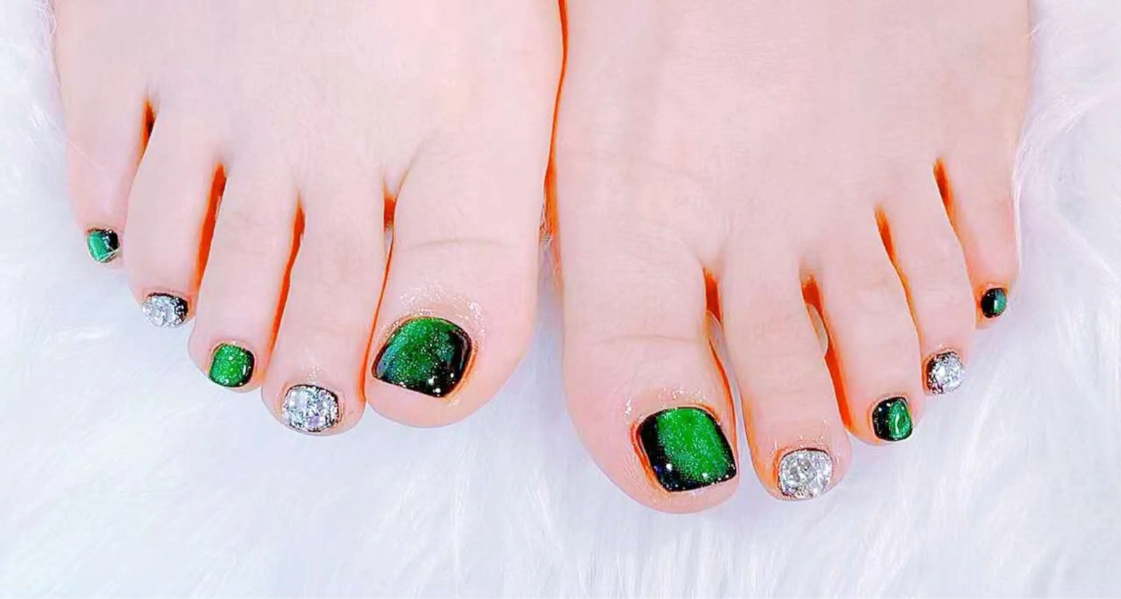 ネイル フットネイル 小島 千尋のネイルデザイン